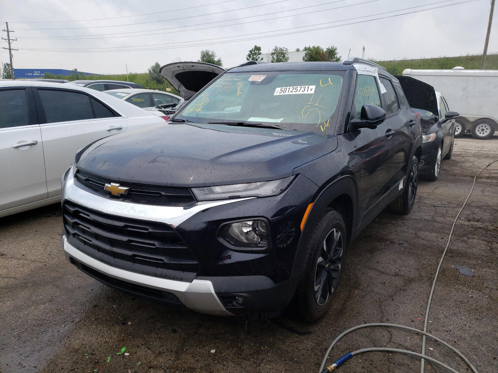 Photo 2 from auction – 2021 CHEVROLET TRAILBLAZE with VIN KL79MPSL5MB065011