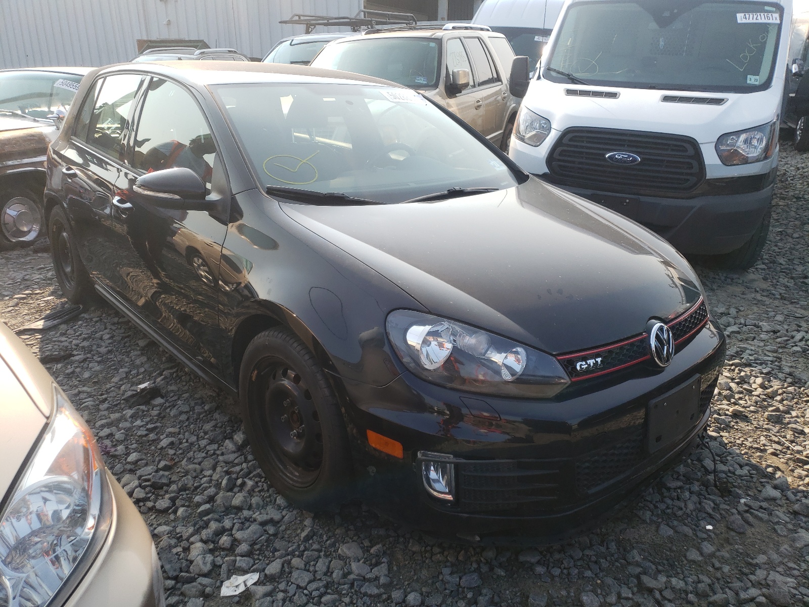 Photo 9 from auction – 2014 VOLKSWAGEN GTI with VIN WVWHD7AJ5EW007117
