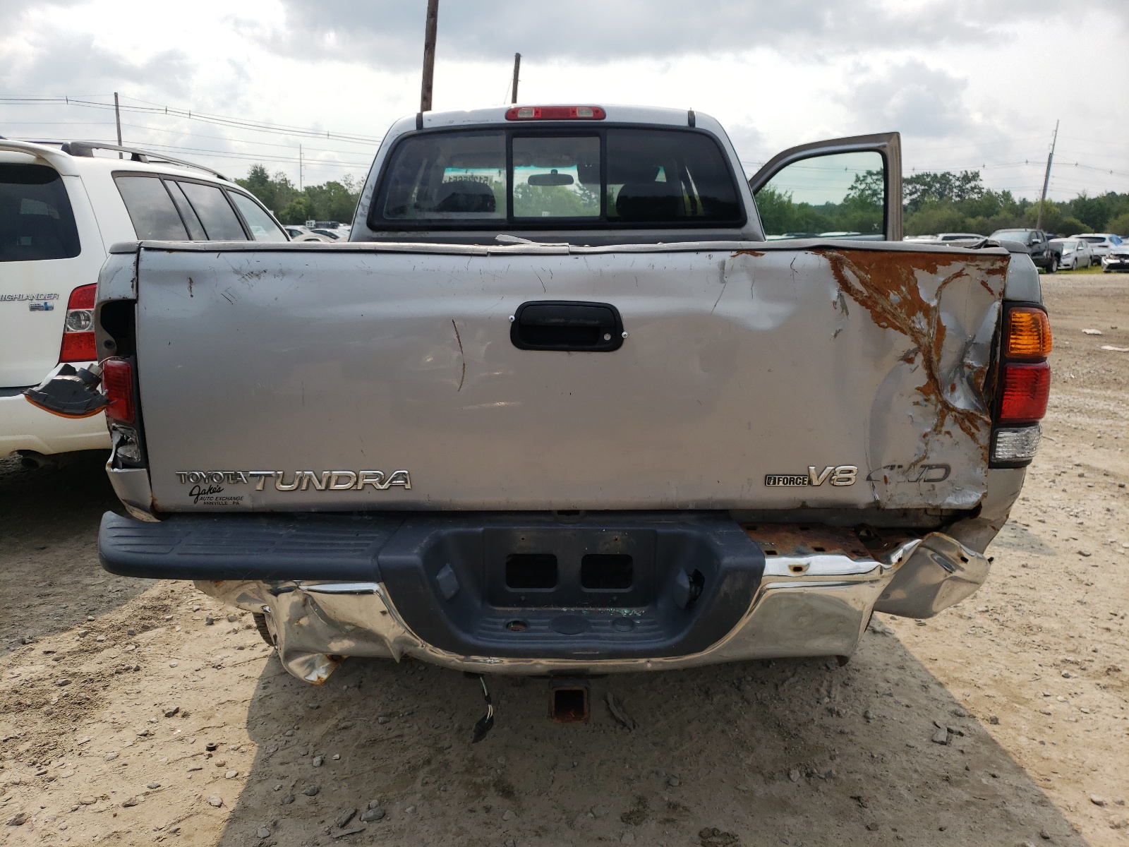 Photo 9 from auction – 2002 TOYOTA TUNDRA ACC with VIN 5TBBT44152S288200
