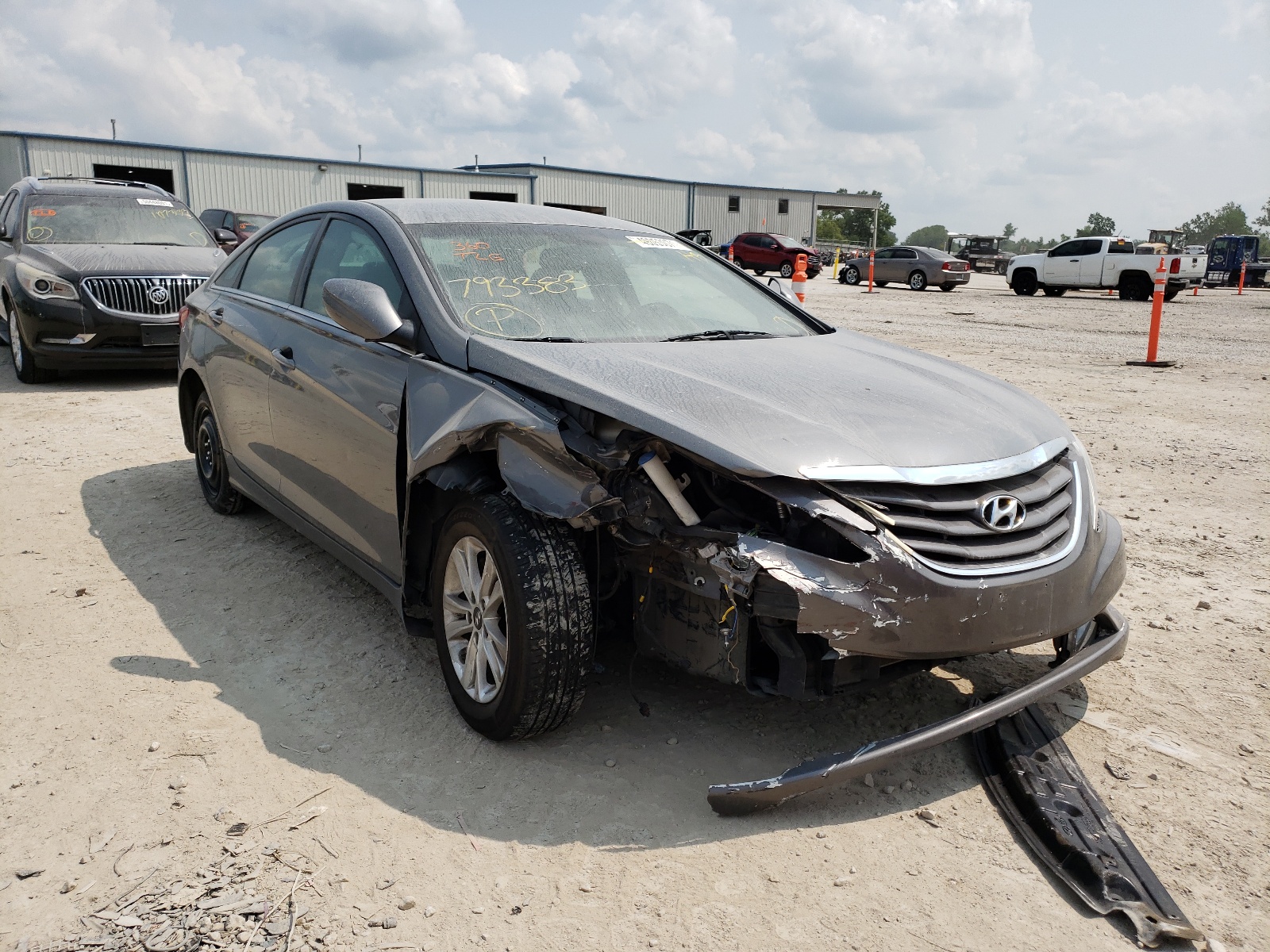 Photo 1 from auction – 2013 HYUNDAI SONATA GLS with VIN 5NPEB4AC3DH749383