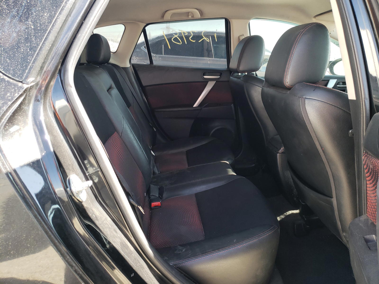 Photo 6 from auction – 2011 MAZDA SPEED 3 with VIN JM1BL1K41B1445768