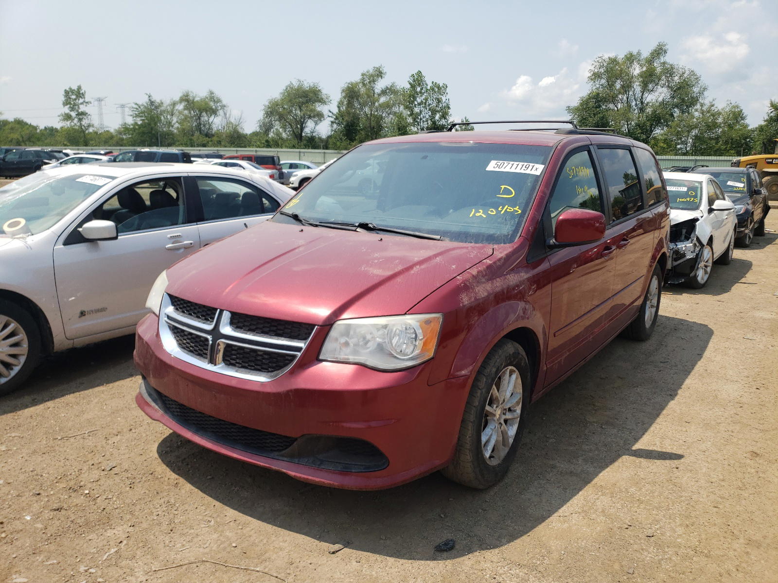 Photo 2 from auction – 2014 DODGE GRAND CARA with VIN 2C4RDGCG7ER120405