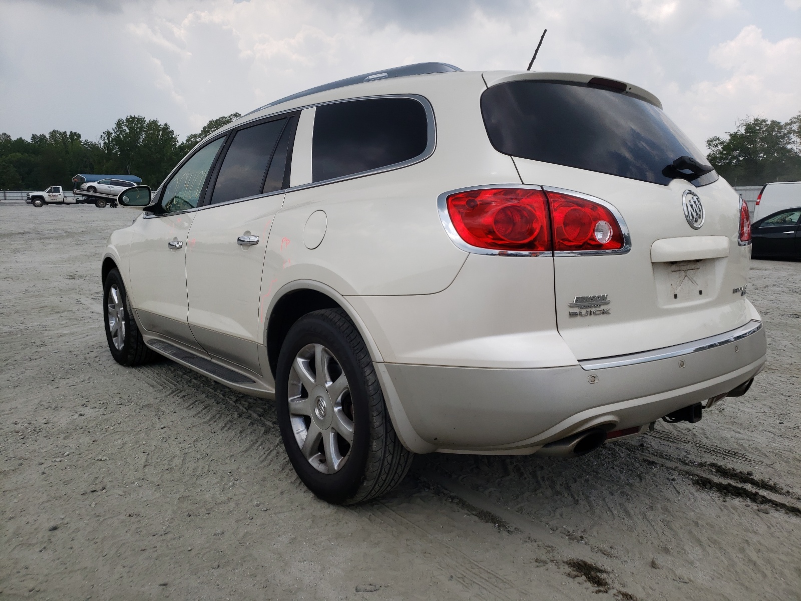 Foto 3 de la subasta – 2008 BUICK ENCLAVE CX con VIN 5GAER23788J248696