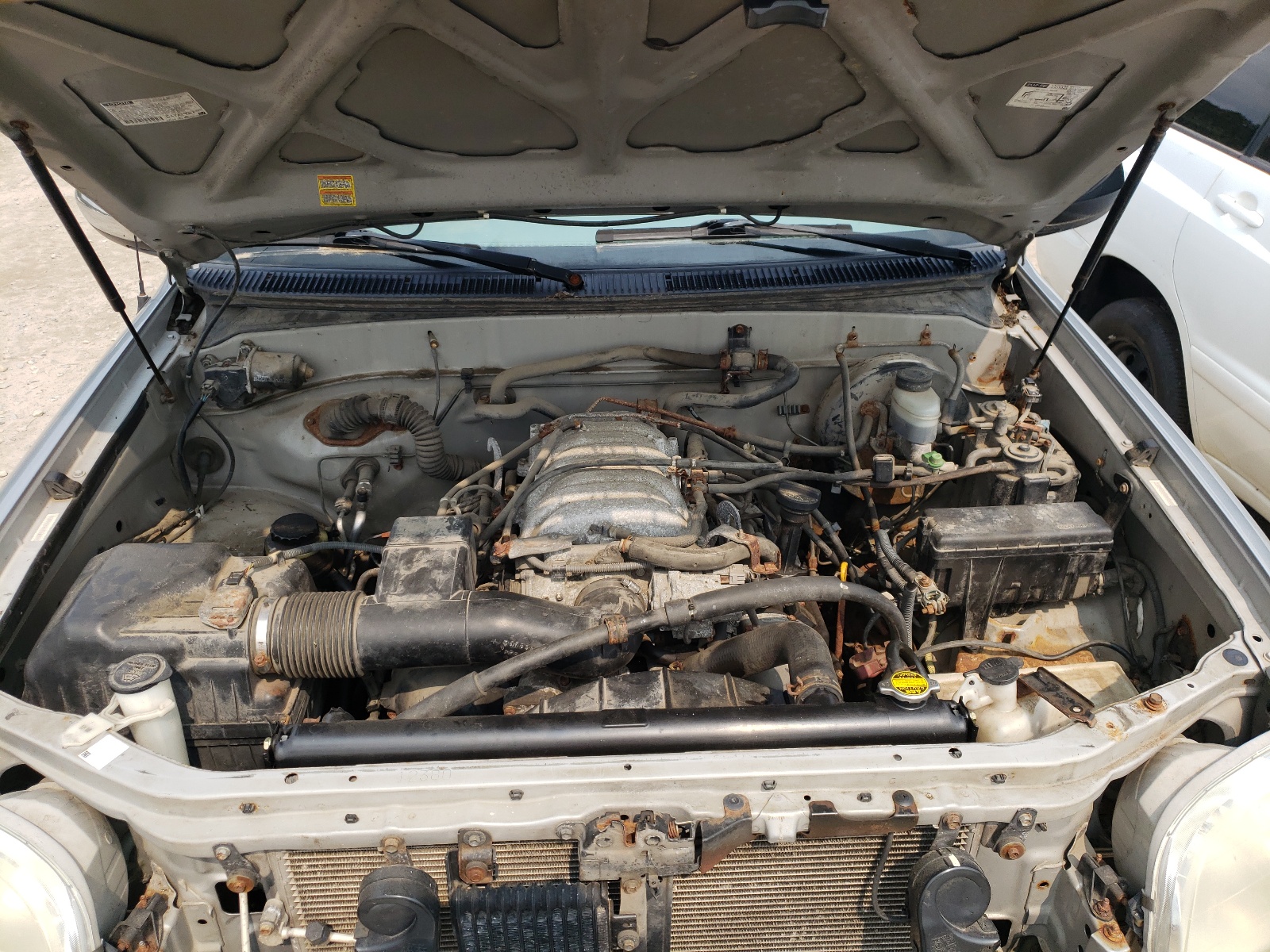 Photo 7 from auction – 2002 TOYOTA TUNDRA ACC with VIN 5TBBT44152S288200