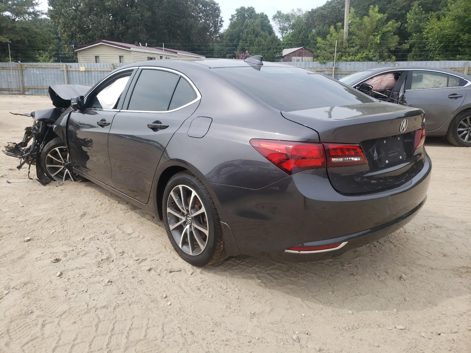 Photo 3 from auction – 2015 ACURA TLX TECH with VIN 19UUB2F51FA010390