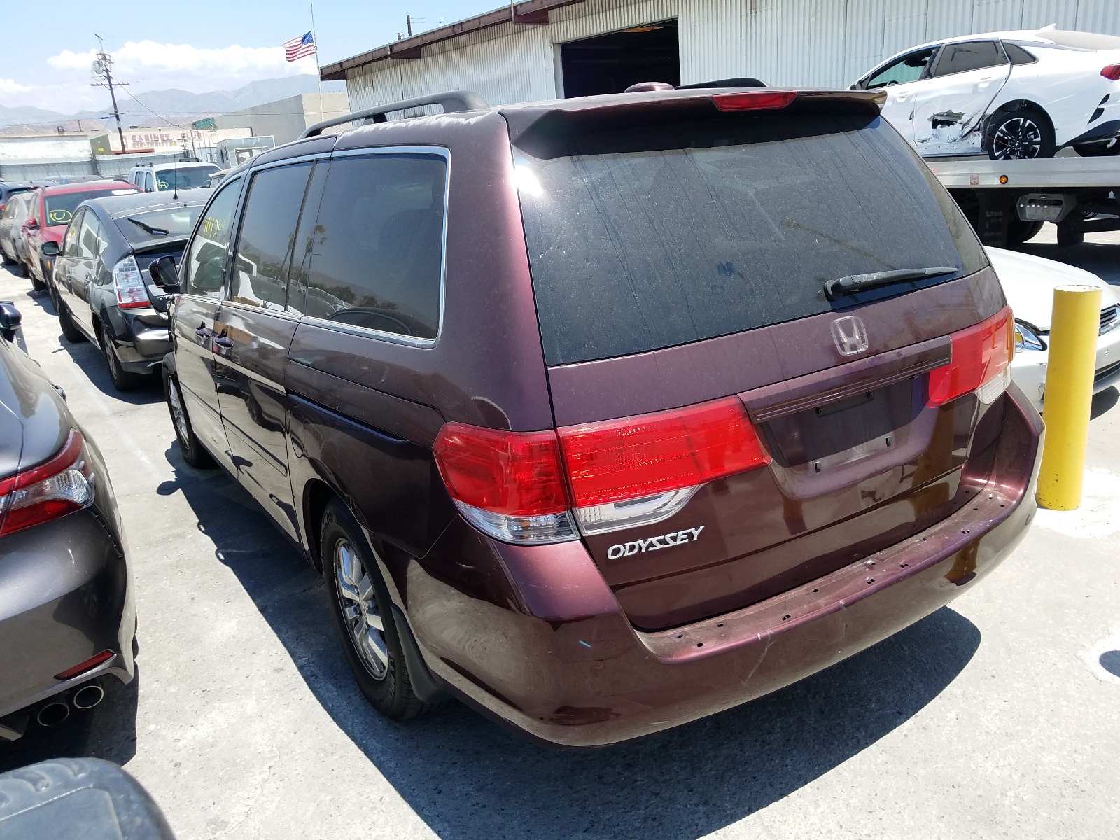Photo 3 from auction – 2010 HONDA ODYSSEY EX with VIN 5FNRL3H60AB087054
