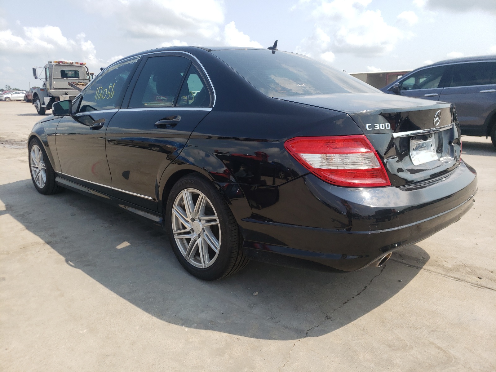 Photo 3 from auction – 2010 MERCEDES-BENZ C 300 with VIN WDDGF5EB4AR087635