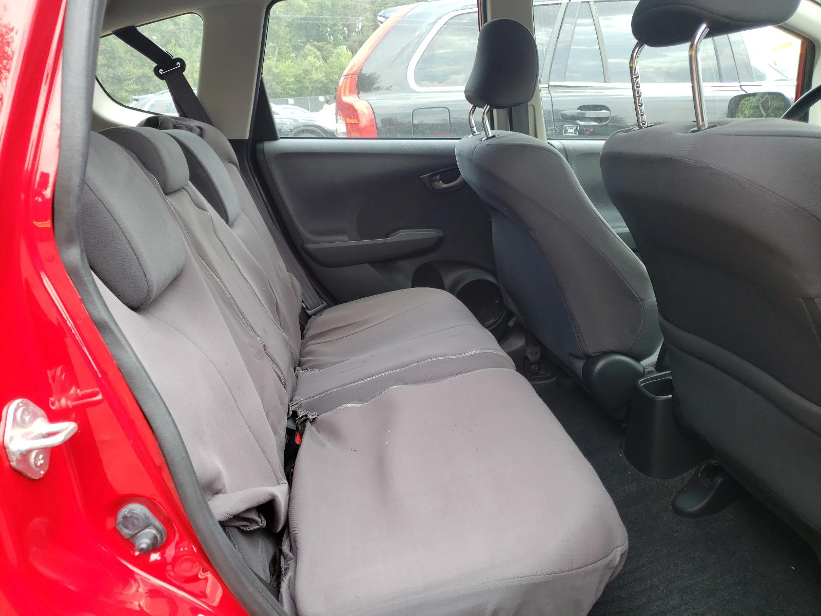 Photo 6 from auction – 2013 HONDA FIT with VIN JHMGE8H32DC080627