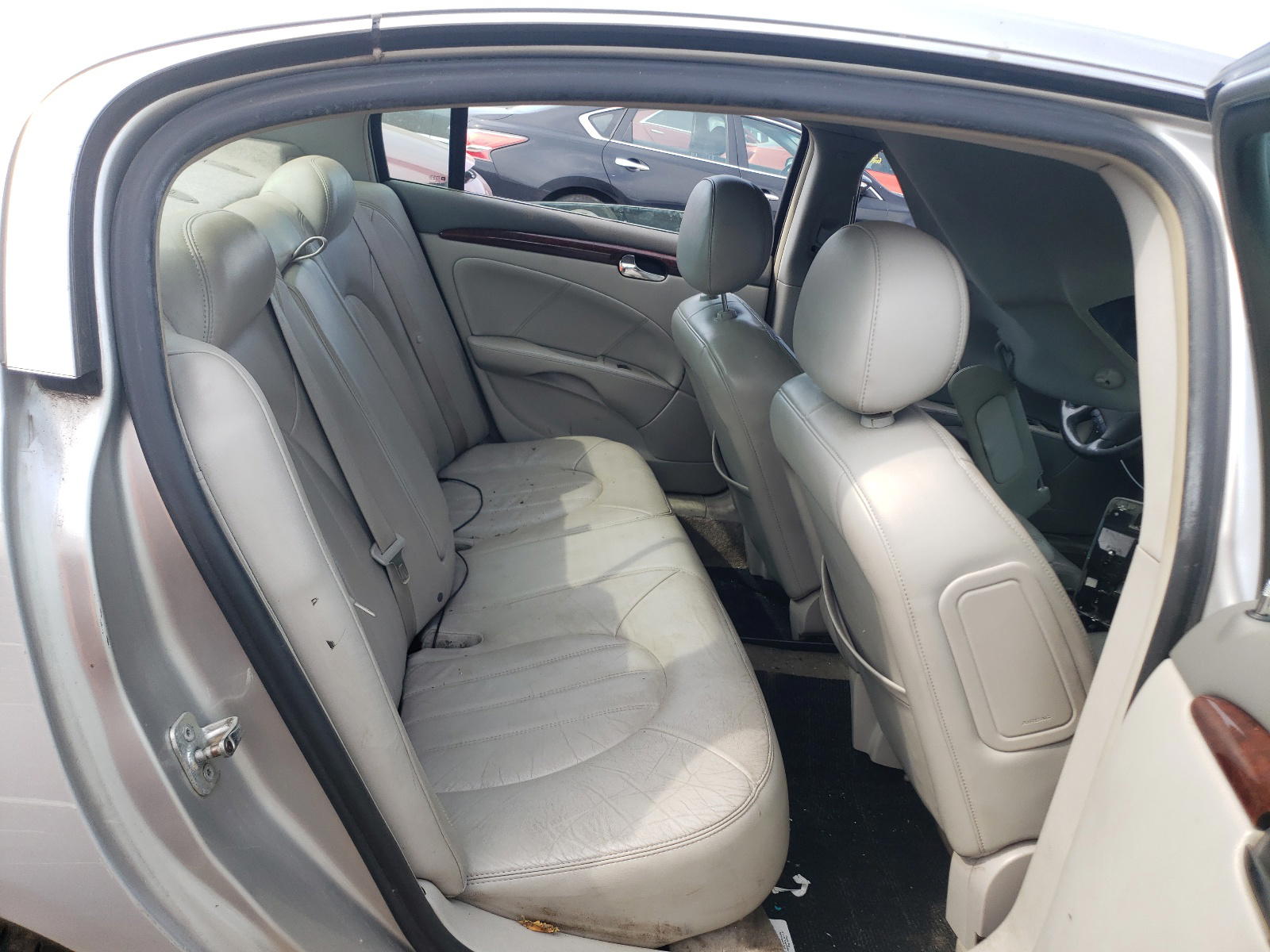 Photo 6 from auction – 2007 BUICK LUCERNE CX with VIN 1G4HD57267U158644