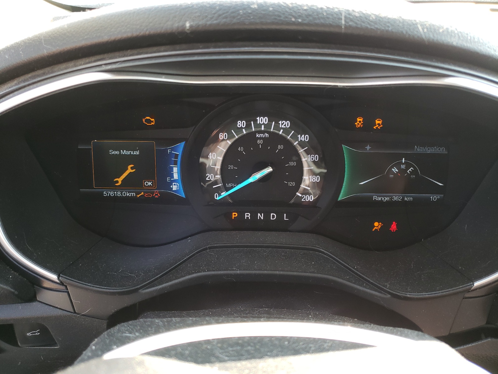 Zdjęcie 8 z aukcji – 2019 FORD FUSION z VIN 3FA6P0RU4KR211688