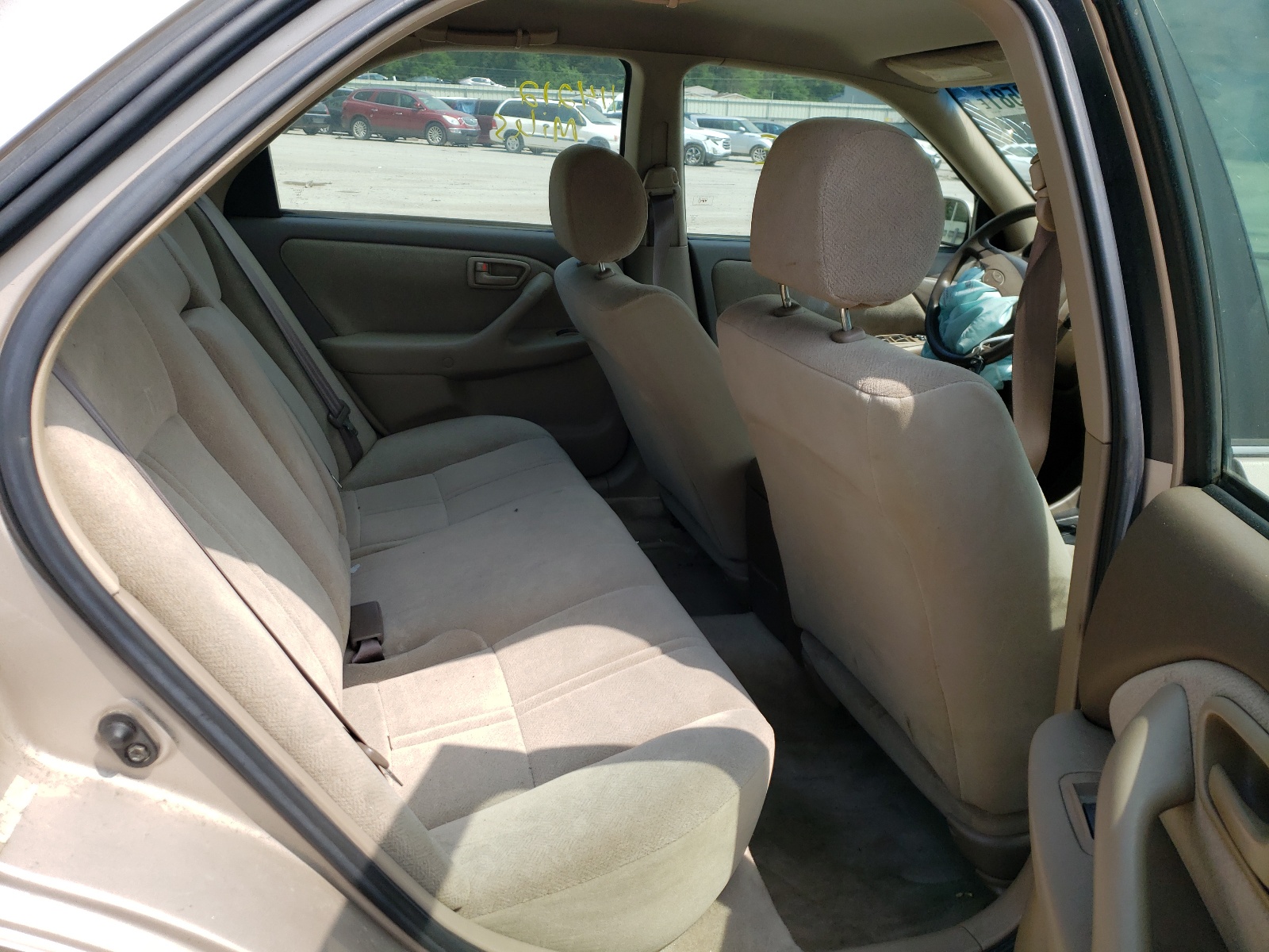 Photo 6 from auction – 2000 TOYOTA CAMRY CE with VIN 4T1BG22K4YU649346