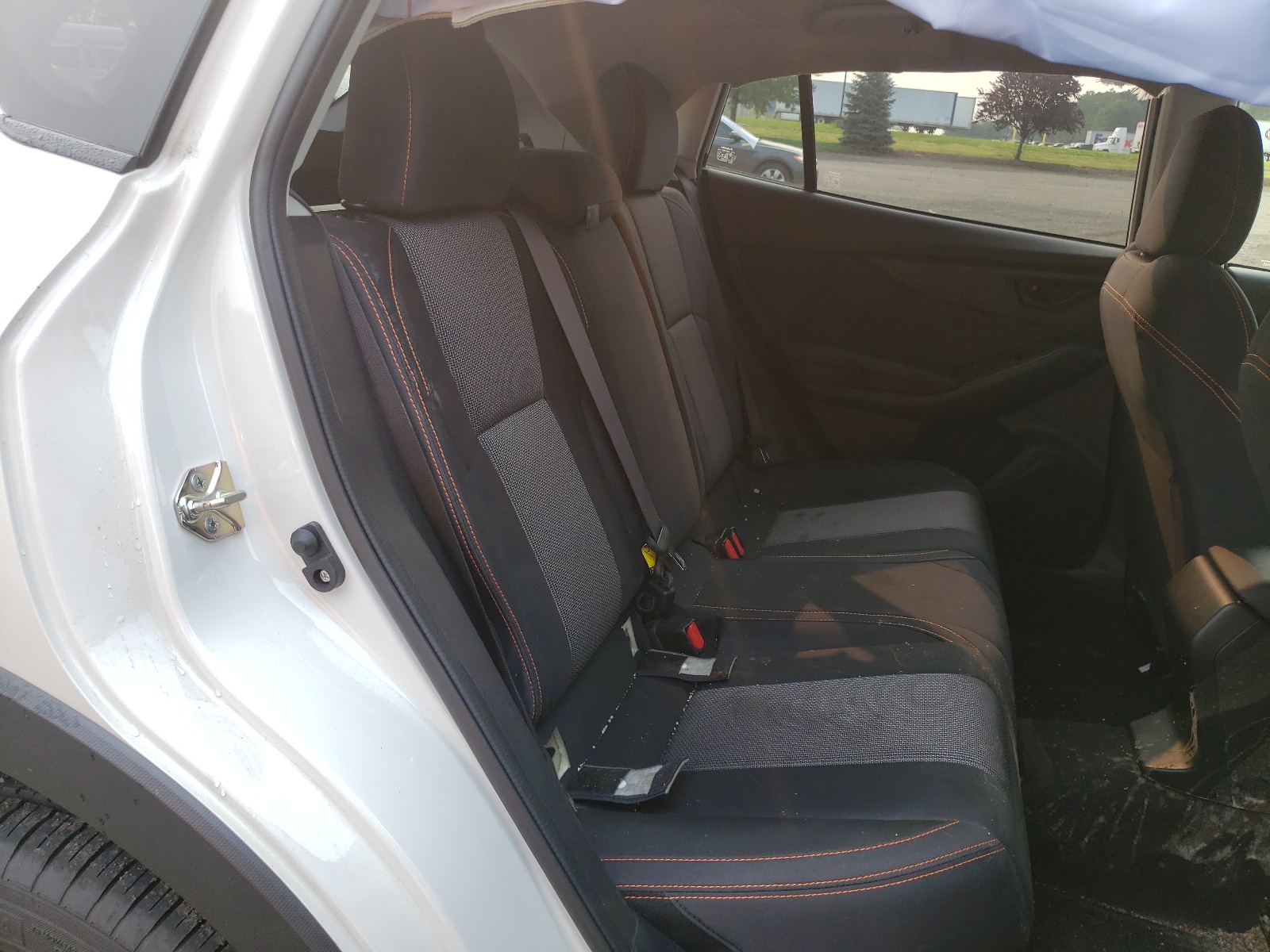 Photo 6 from auction – 2020 SUBARU CROSSTREK with VIN JF2GTAPC7L8262780