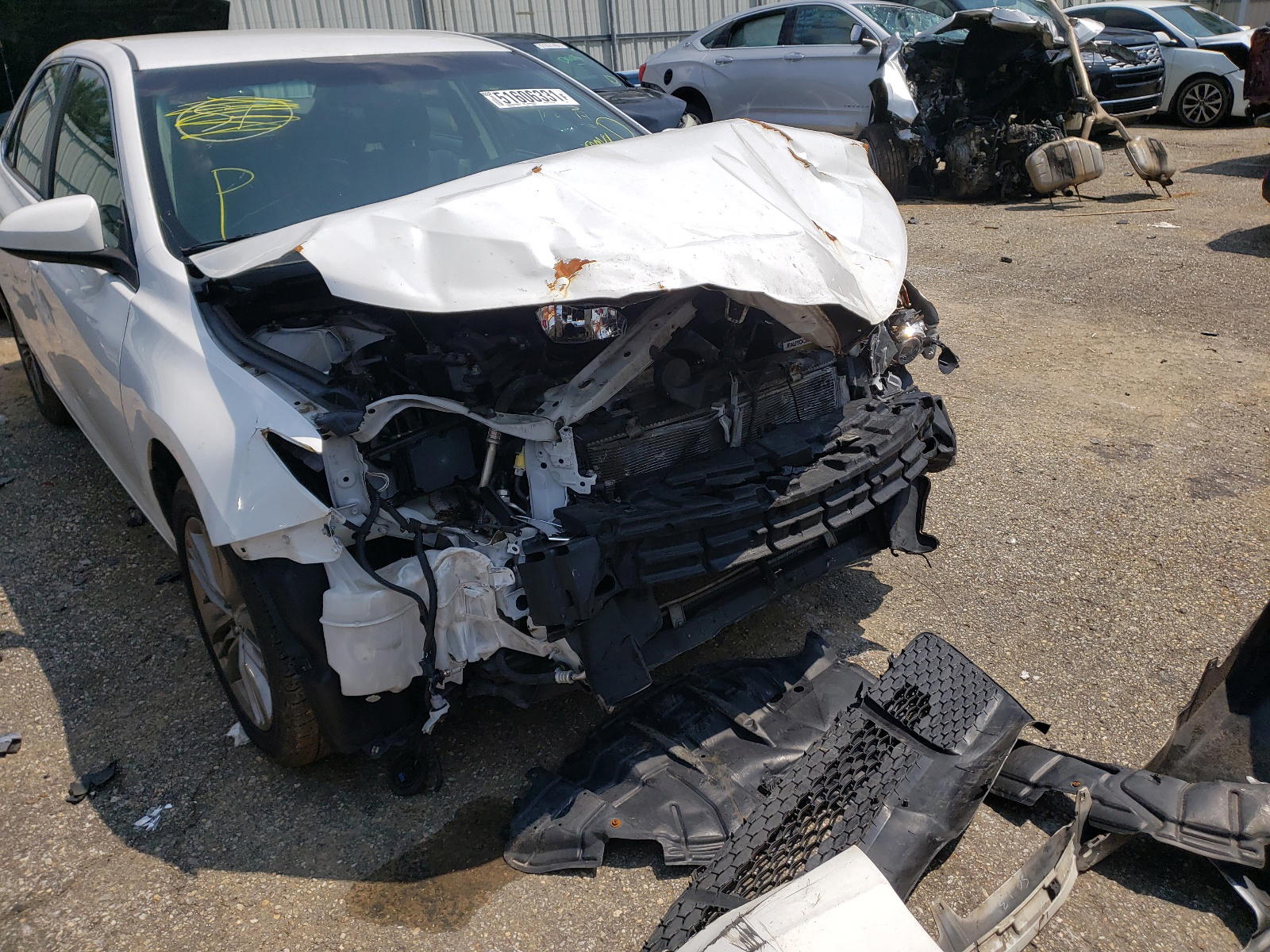 Photo 9 from auction – 2015 TOYOTA CAMRY with VIN 4T1BF1FK2FU067783