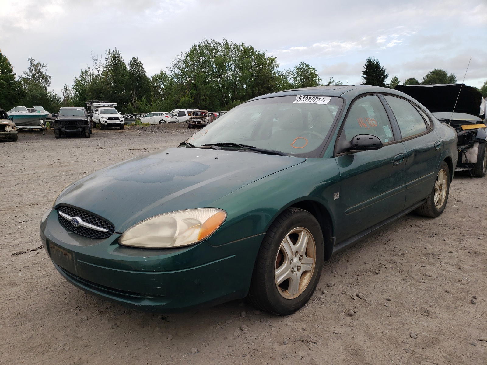 Photo 2 from auction – 2000 FORD TAURUS with VIN 1FAFP56S3YA125162