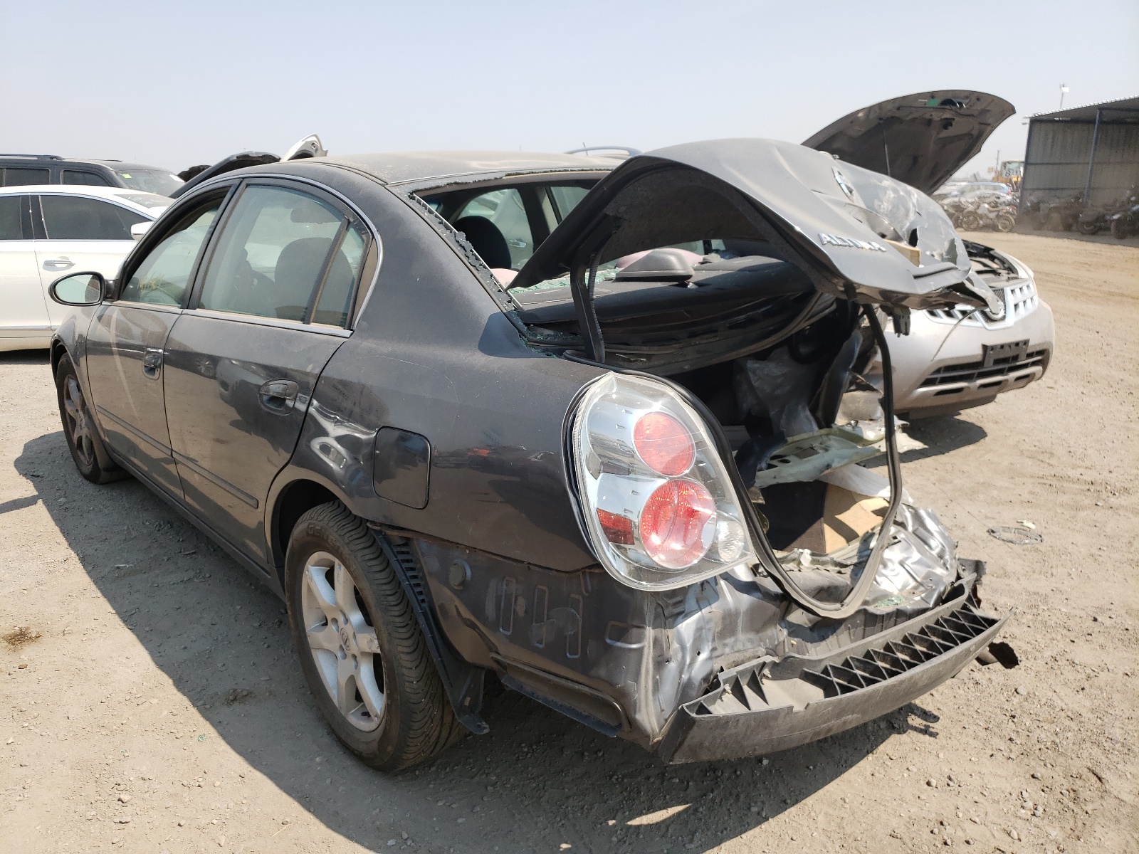 Photo 3 from auction – 2005 NISSAN ALTIMA S with VIN 1N4AL11D75N445628