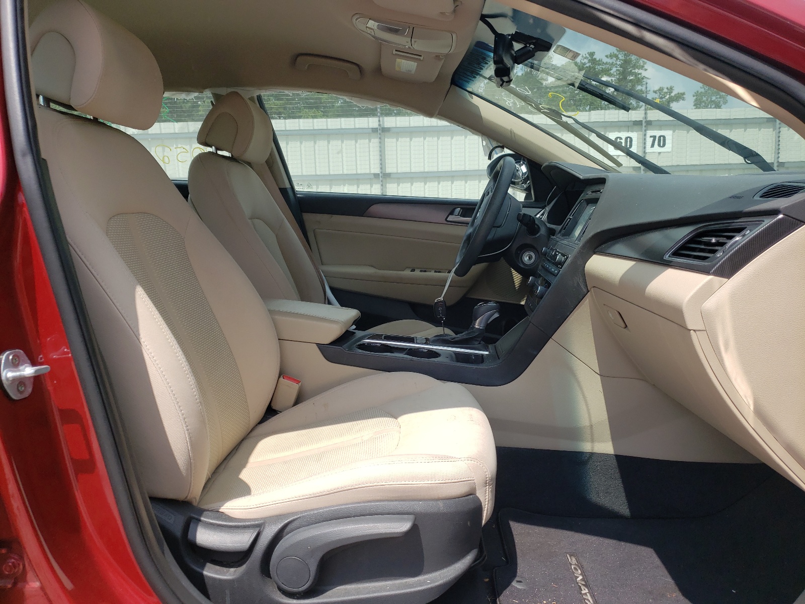 Photo 5 from auction – 2016 HYUNDAI SONATA SPO with VIN 5NPE34AF1GH413548