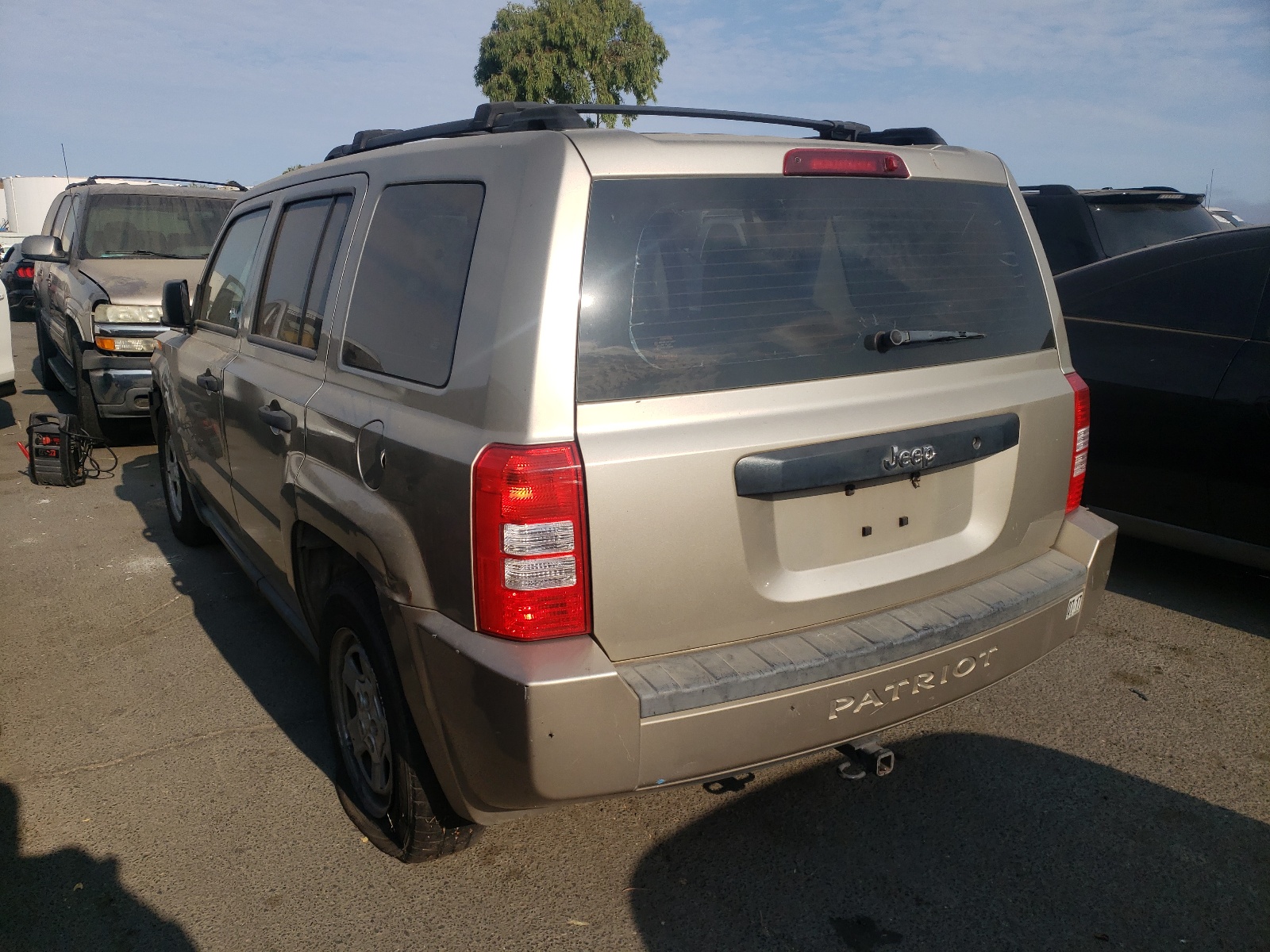 Photo 3 from auction – 2009 JEEP PATRIOT SP with VIN 1J4FT28B79D207682