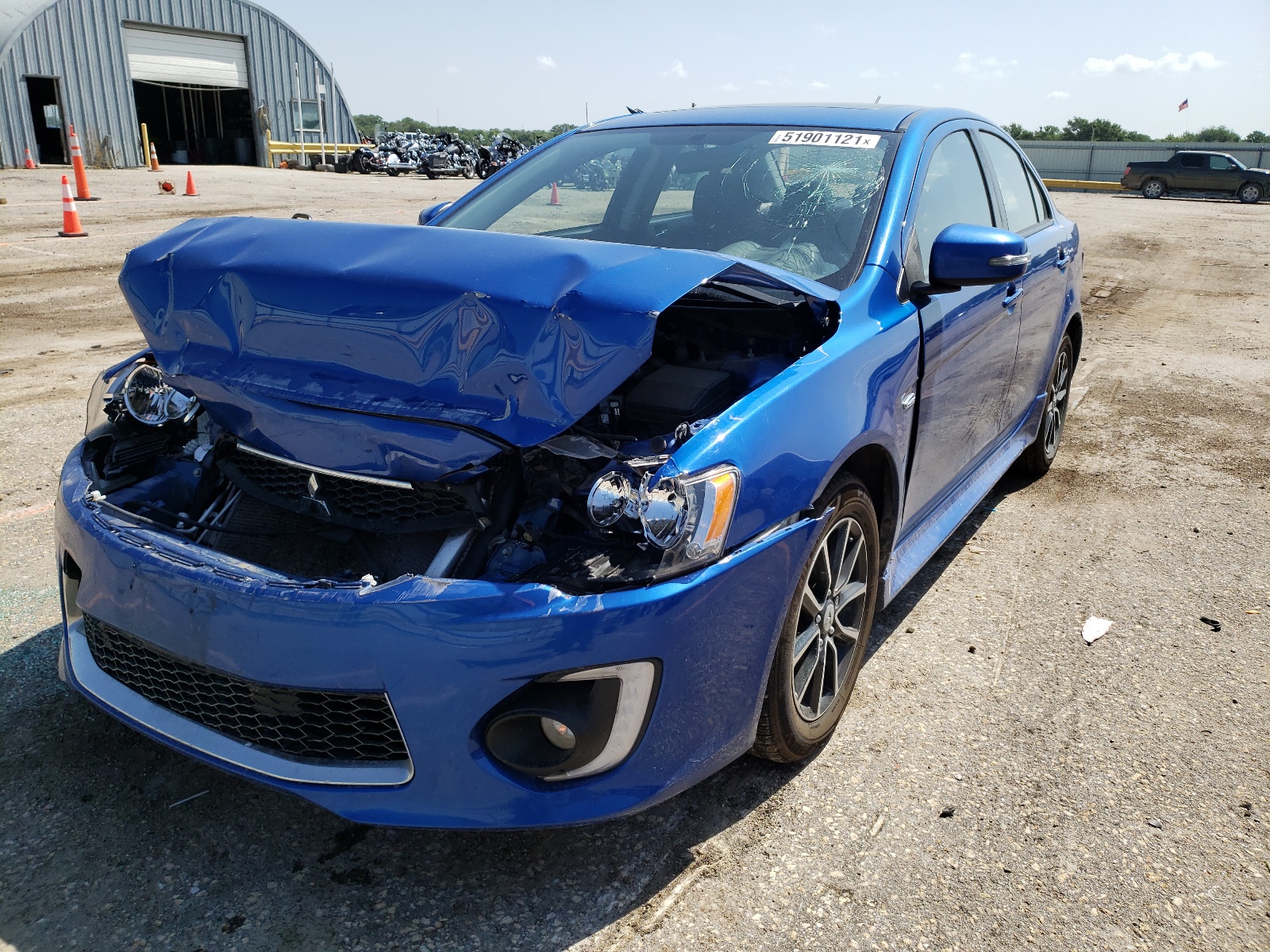Photo 2 from auction – 2017 MITSUBISHI LANCER ES with VIN JA32U2FU7HU008182