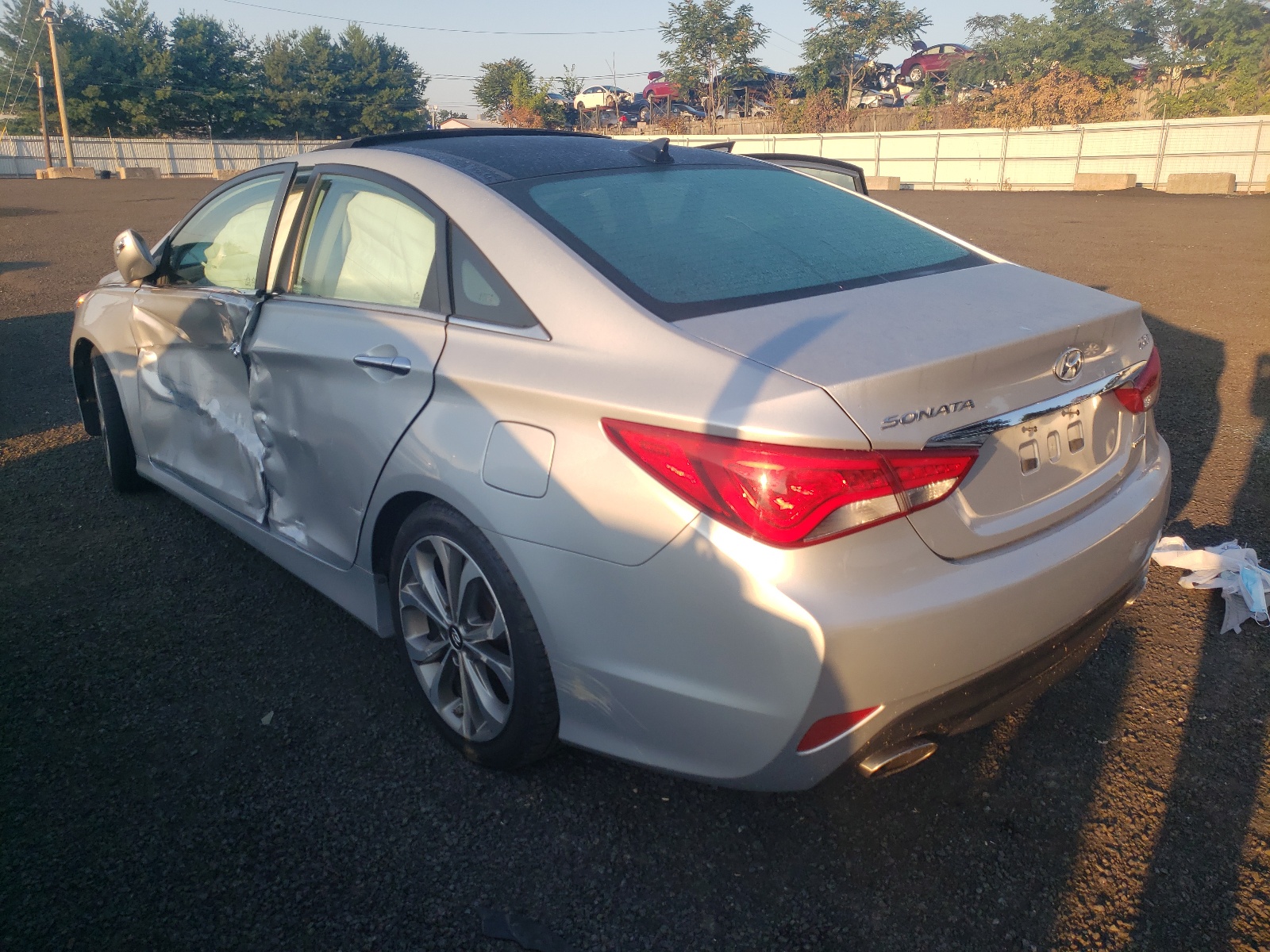 Zdjęcie 3 z aukcji – 2014 HYUNDAI SONATA SE z VIN 5NPEC4AB5EH844596