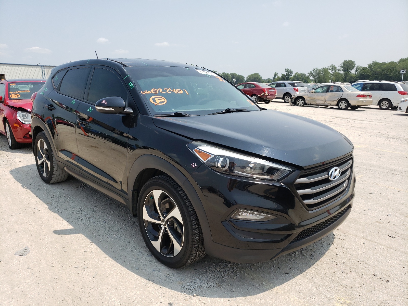 Photo 1 from auction – 2016 HYUNDAI TUCSON LIM with VIN KM8J33A20GU022401