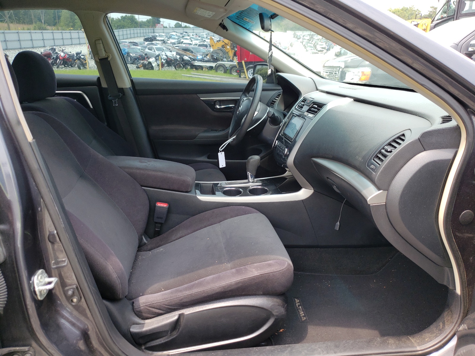 Zdjęcie 5 z aukcji – 2013 NISSAN ALTIMA 2.5 z VIN 1N4AL3AP1DN535250