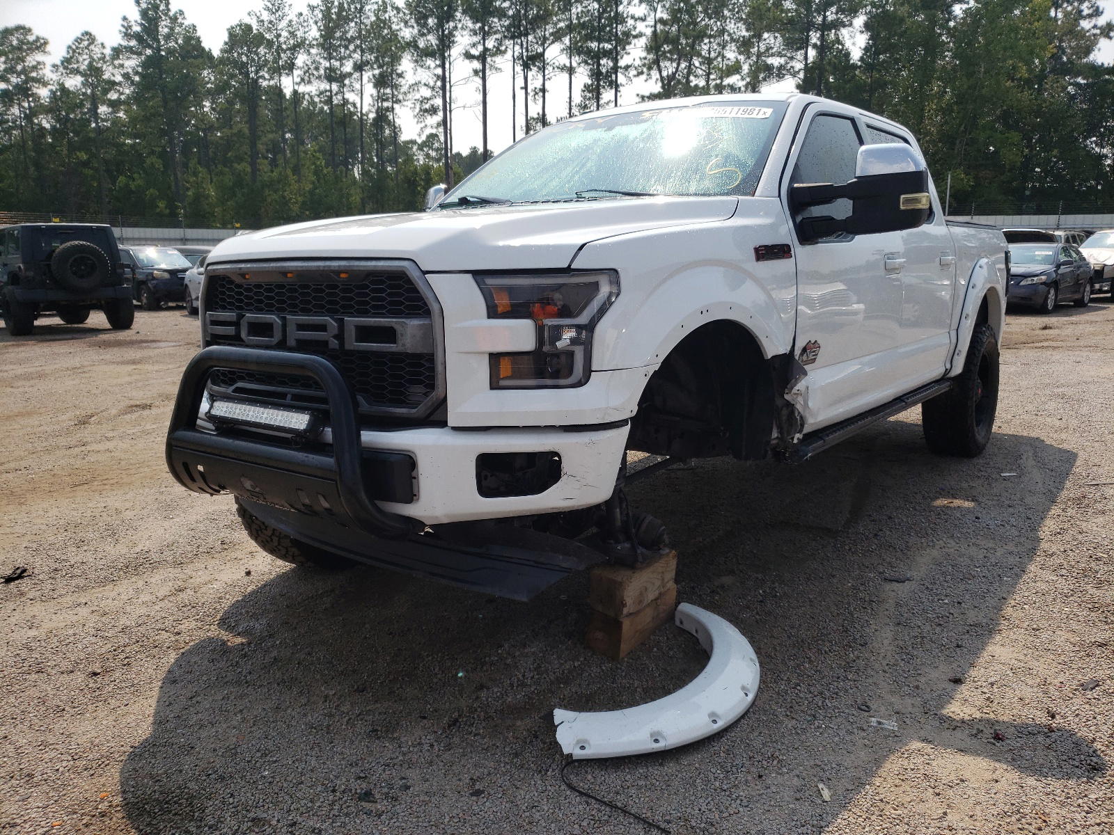 Photo 9 from auction – 2017 FORD F150 SUPER with VIN 1FTEW1EF2HFB31656
