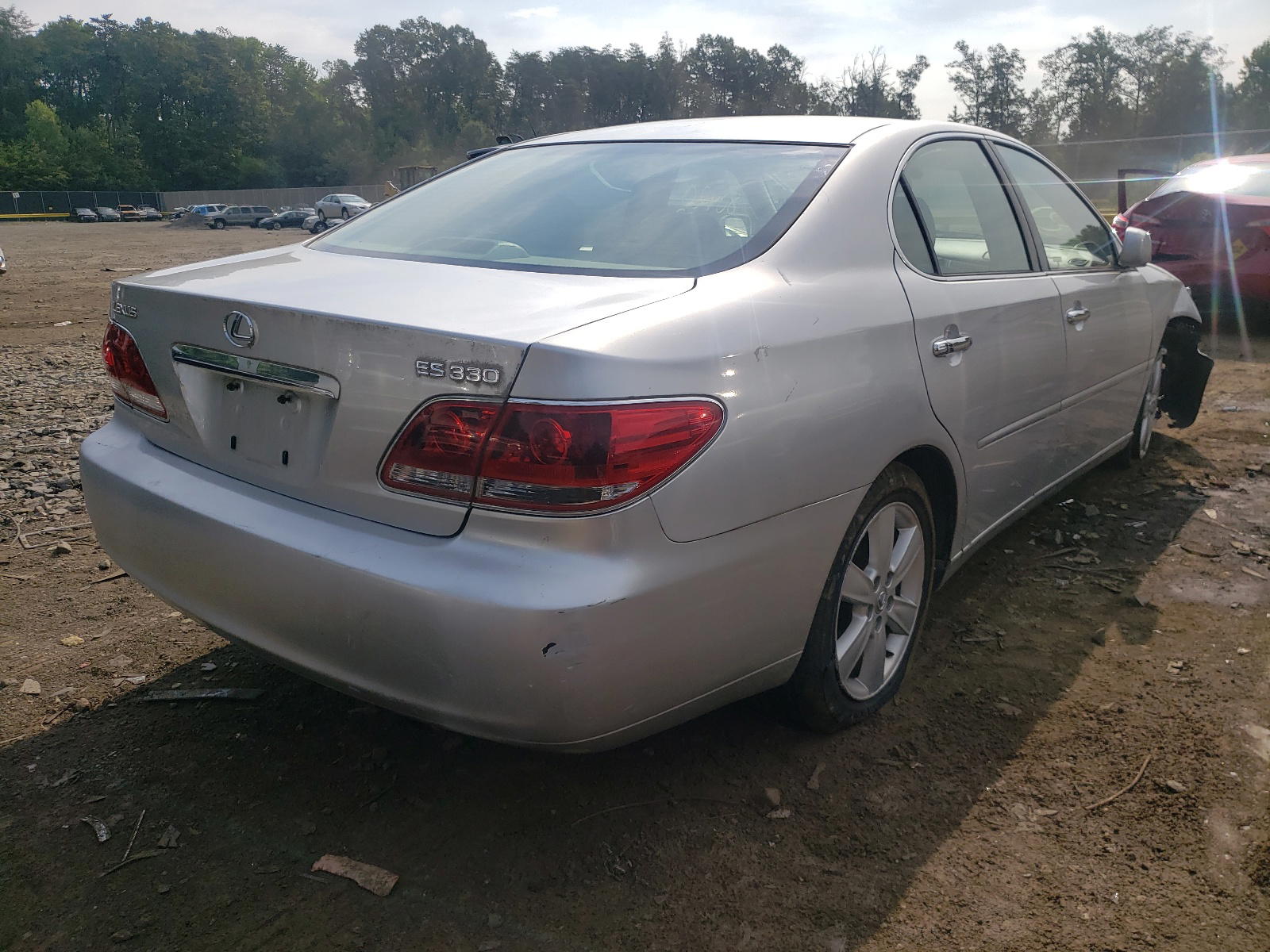 Photo 4 from auction – 2005 LEXUS ES 330 with VIN JTHBA30G655132533