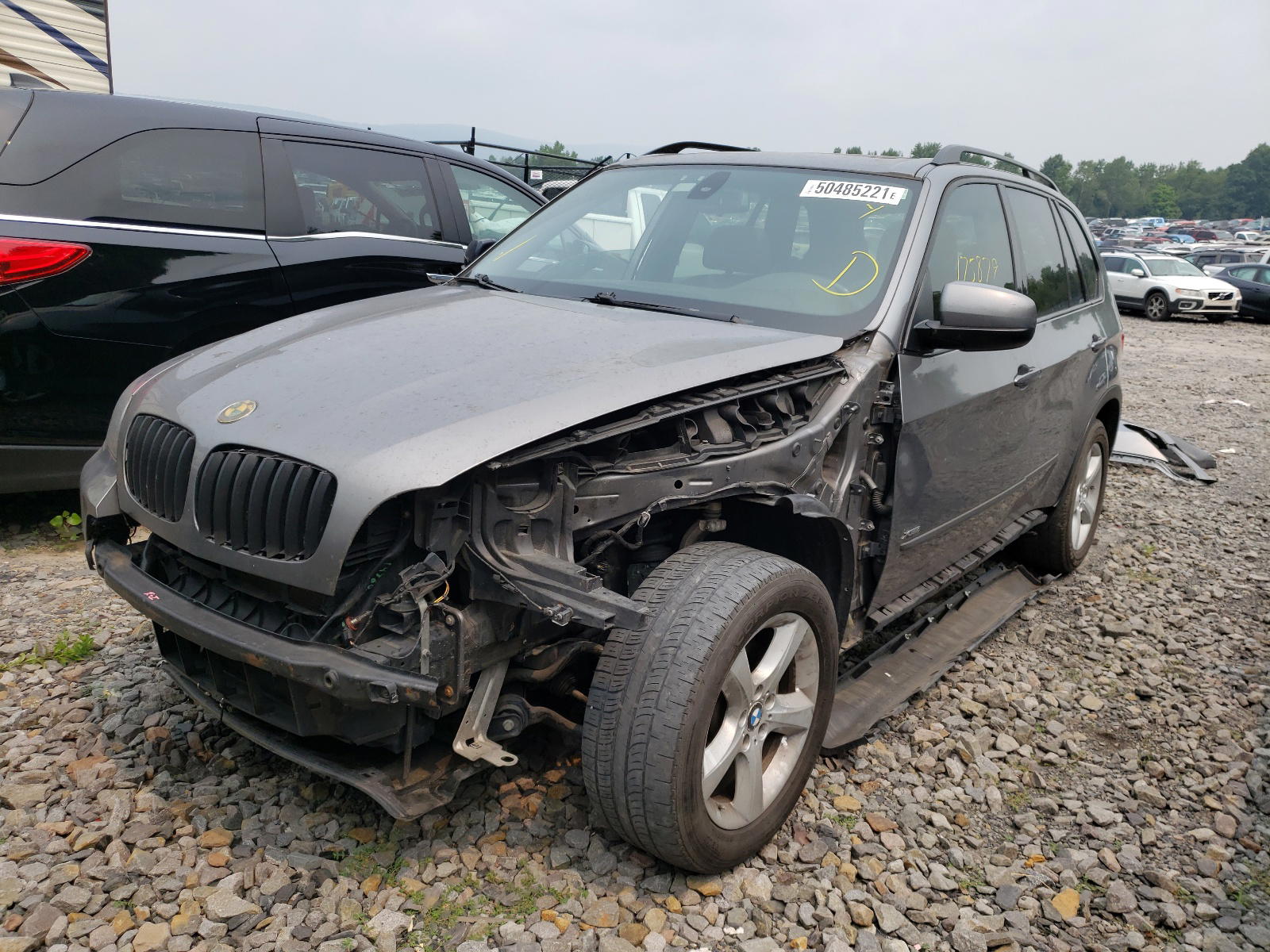Photo 2 from auction – 2009 BMW X5 with VIN 5UXFE435X9L271815