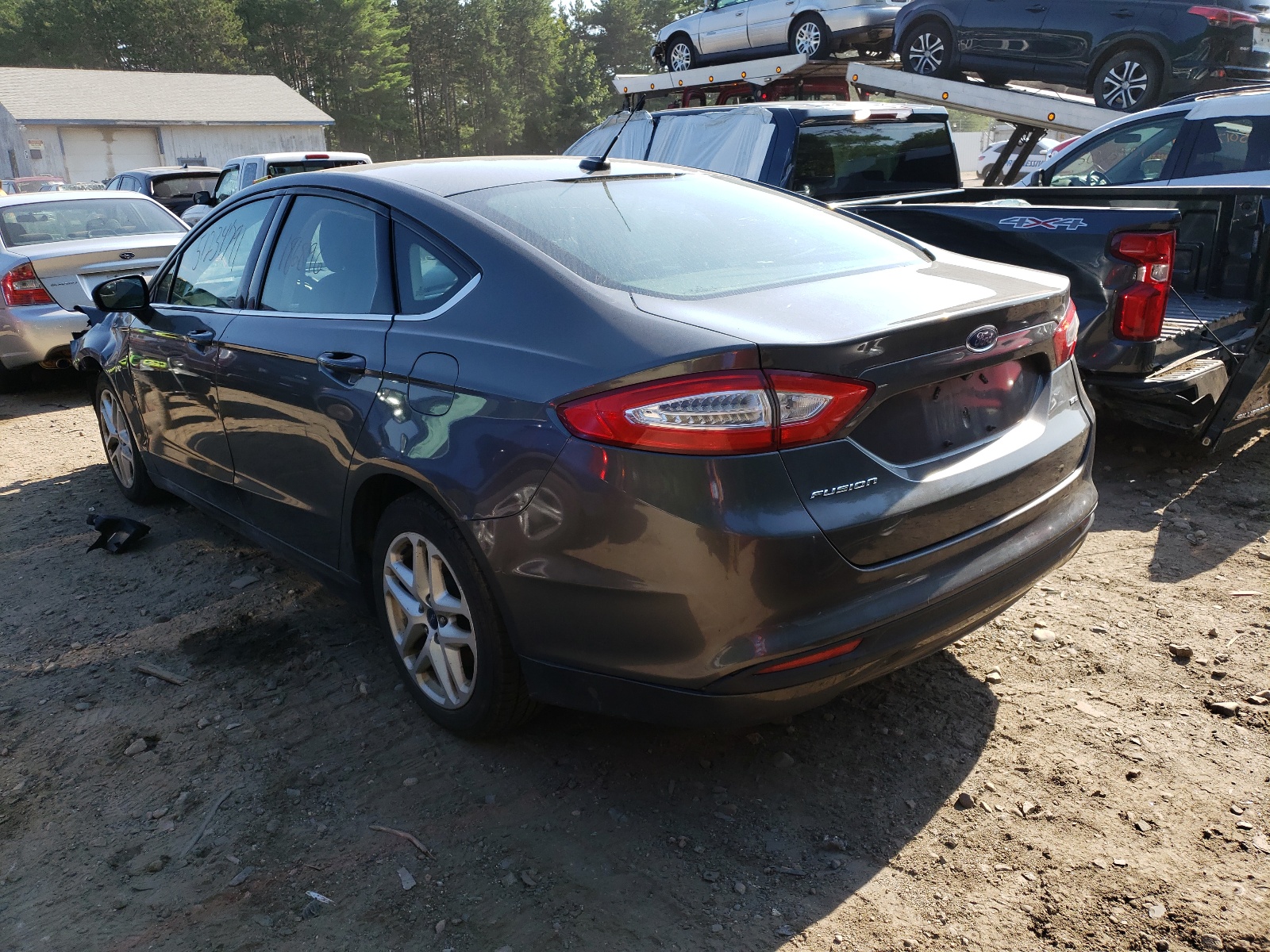 Photo 3 from auction – 2015 FORD FUSION SE with VIN 3FA6P0H7XFR210238