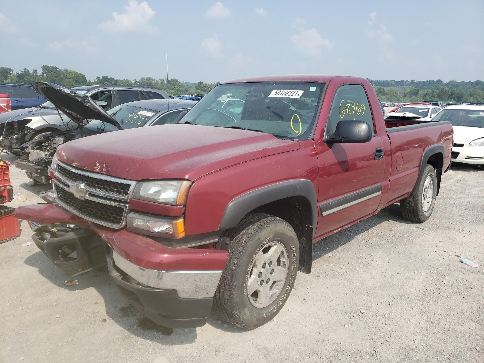 Photo 2 from auction – 2006 CHEVROLET SILVERADO with VIN 1GCEK14T36E115682