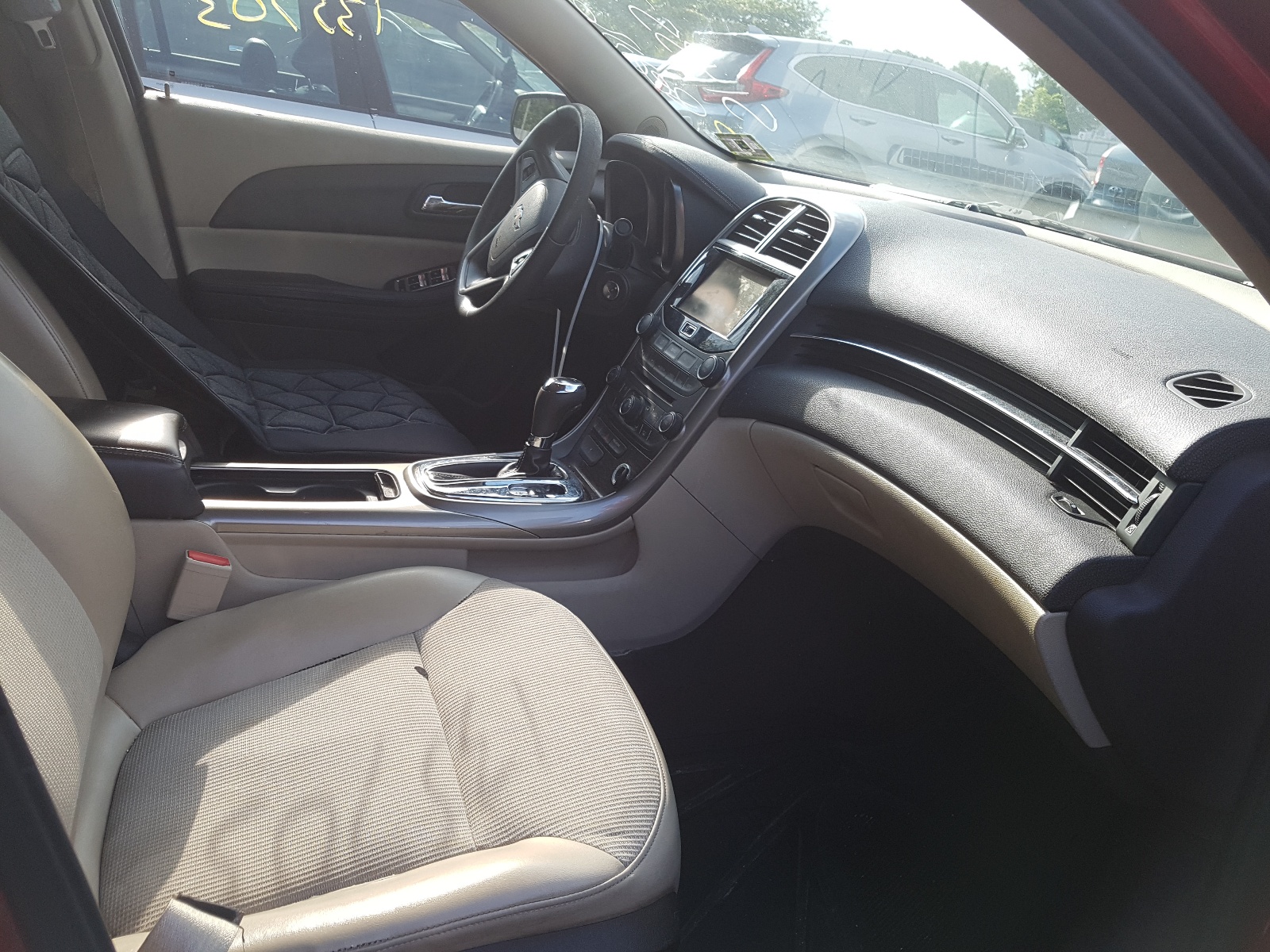 Photo 5 from auction – 2013 CHEVROLET MALIBU 1LT with VIN 1G11D5RR0DF100912