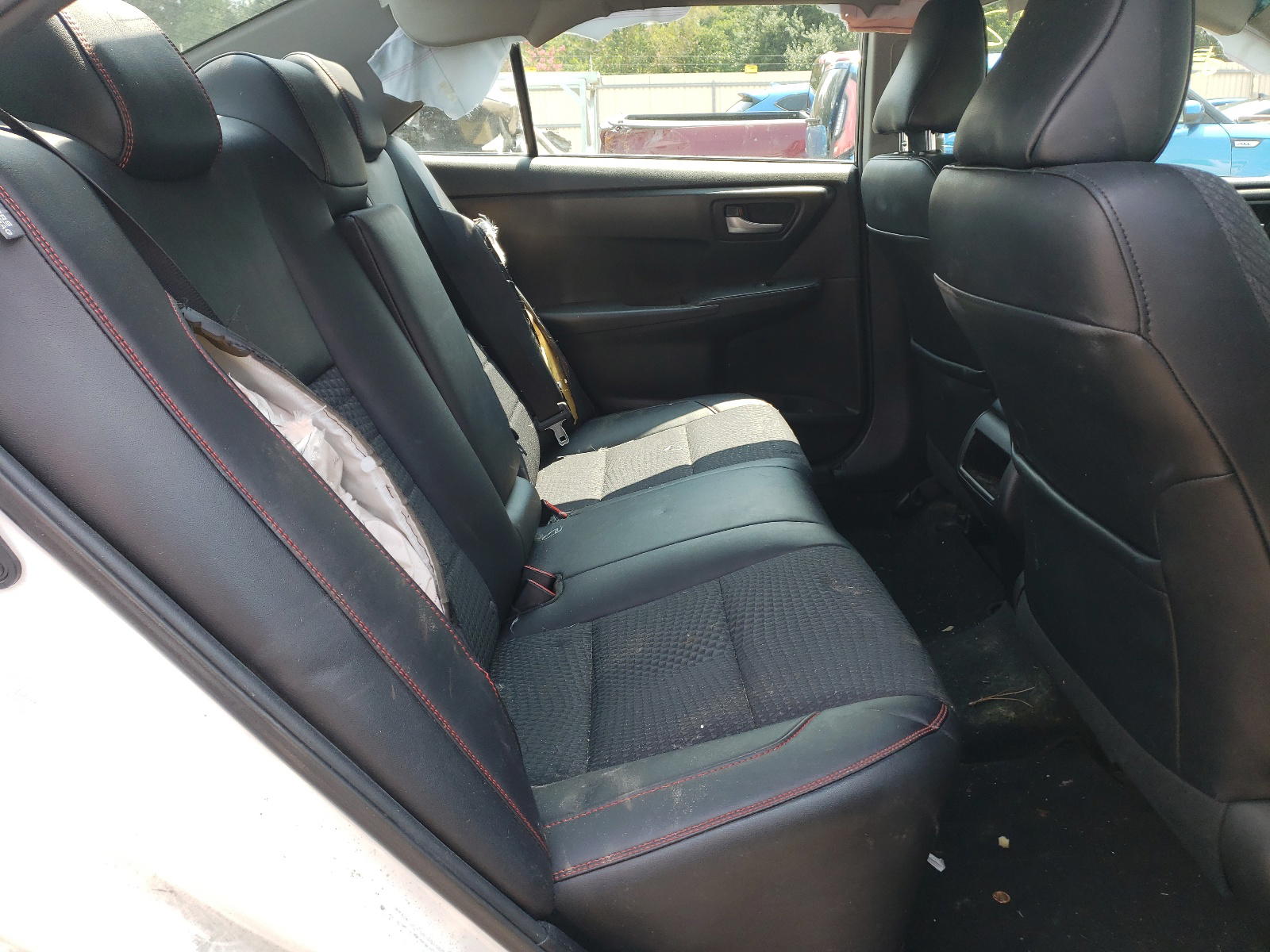 Photo 6 from auction – 2015 TOYOTA CAMRY with VIN 4T1BF1FK2FU067783