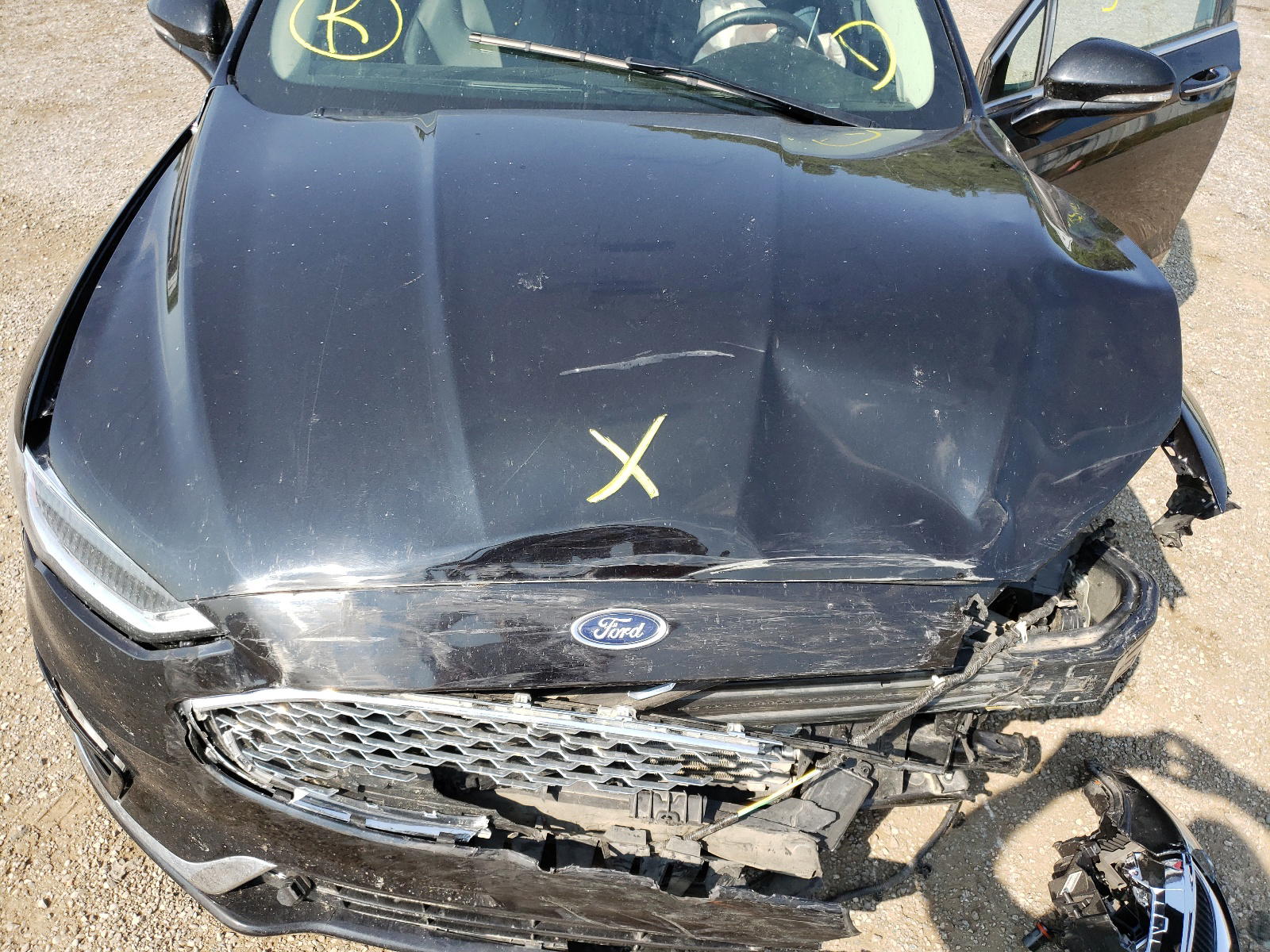 Photo 7 from auction – 2019 FORD FUSION with VIN 3FA6P0RU4KR211688