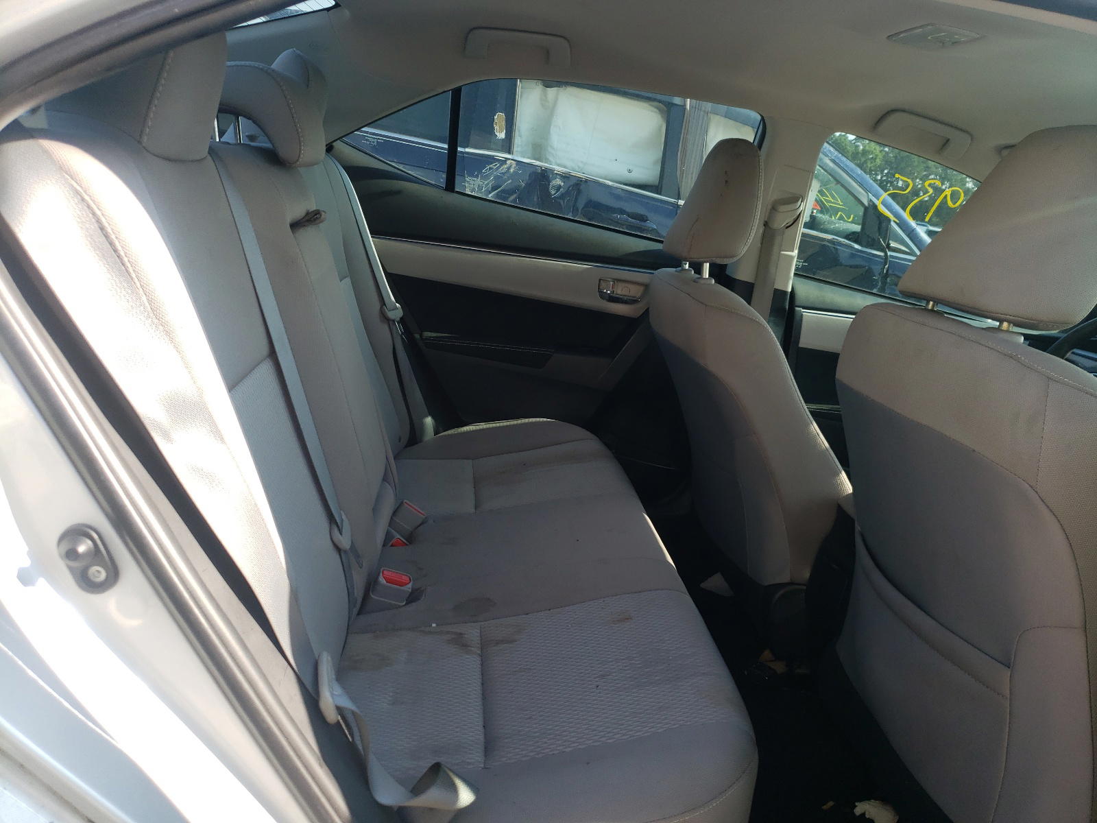Photo 6 from auction – 2016 TOYOTA COROLLA L with VIN 2T1BURHE3GC587487
