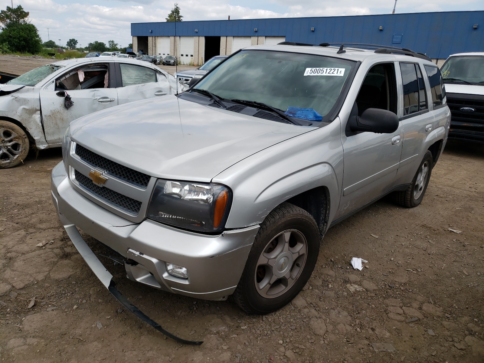 Photo 2 from auction – 2008 CHEVROLET TRAILBLAZE with VIN 1GNDS13S782224811
