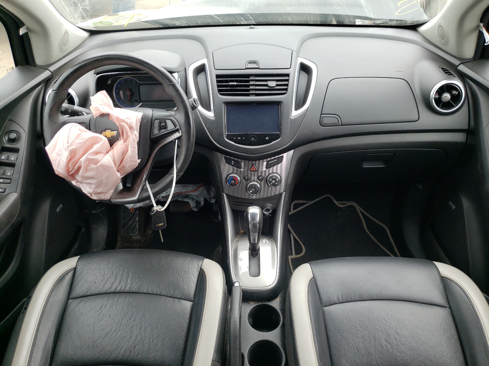 Photo 9 from auction – 2016 CHEVROLET TRAX LTZ with VIN KL7CJMSB6GB655131