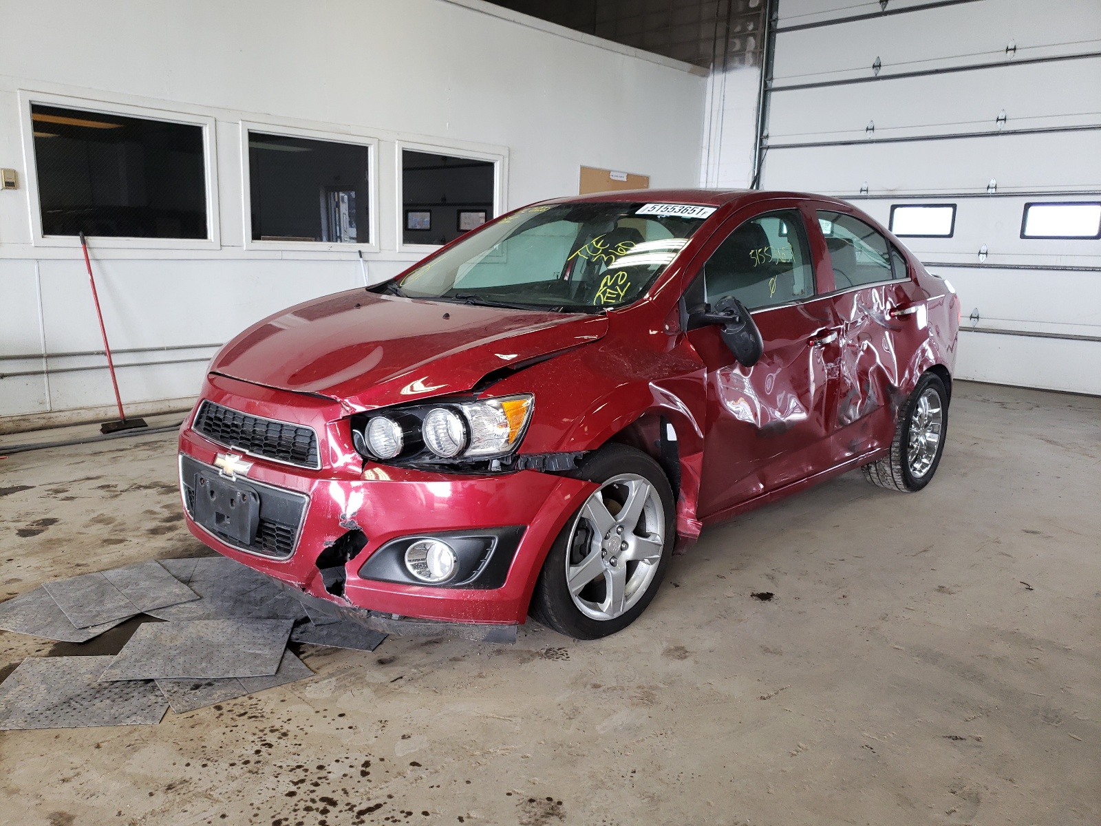 Photo 2 from auction – 2013 CHEVROLET SONIC LTZ with VIN 1G1JE5SB5D4180164