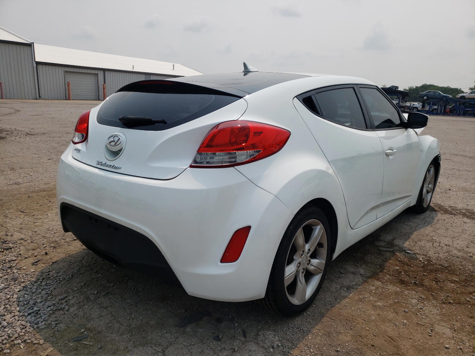 Photo 4 from auction – 2012 HYUNDAI VELOSTER with VIN KMHTC6ADXCU037056