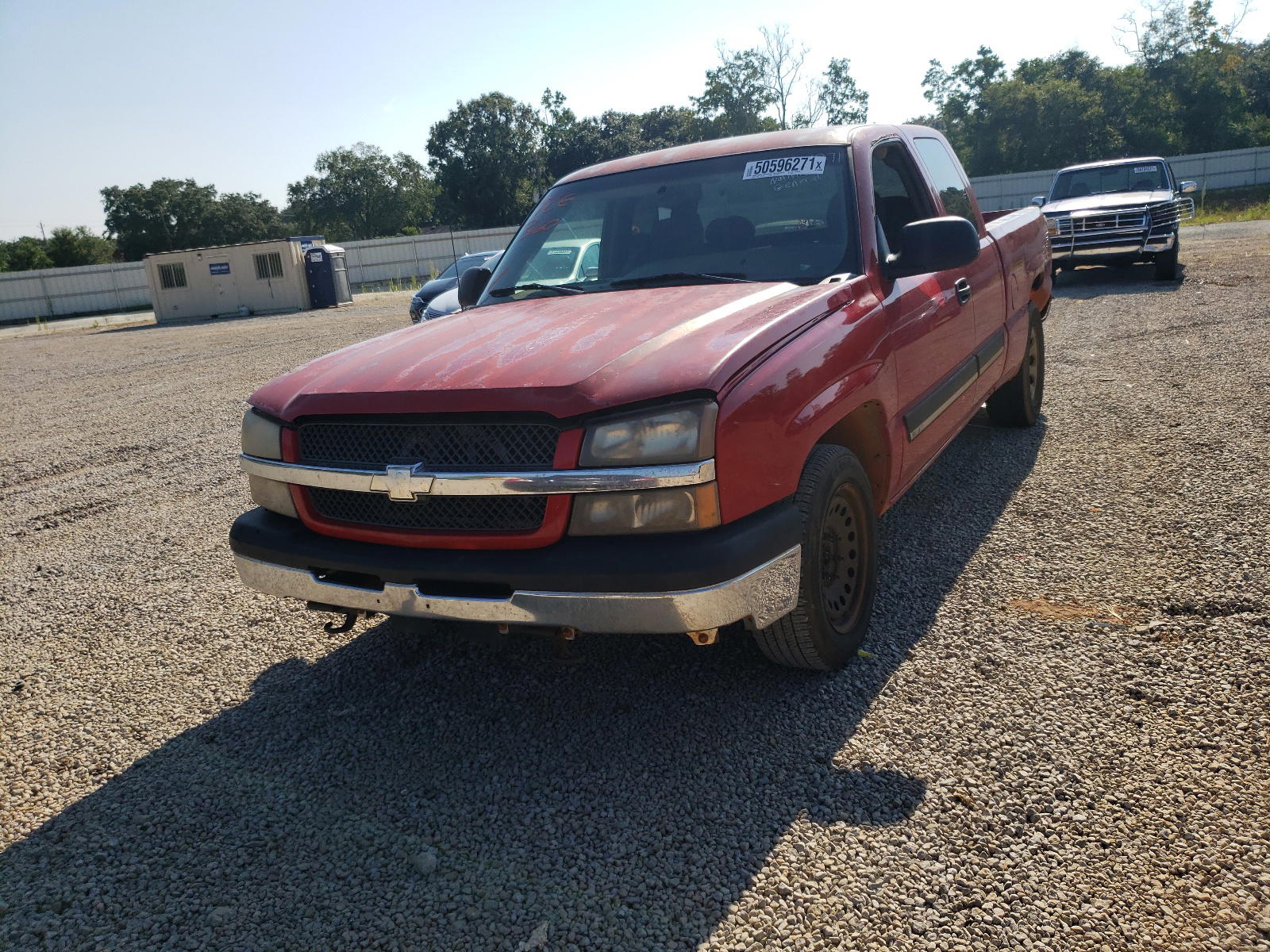Photo 2 from auction – 2004 CHEVROLET SILVERADO with VIN 2GCEC19T941303272