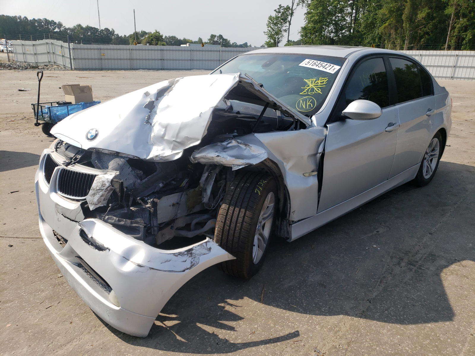 Photo 2 from auction – 2007 BMW 328 I with VIN WBAVA37547NL17067