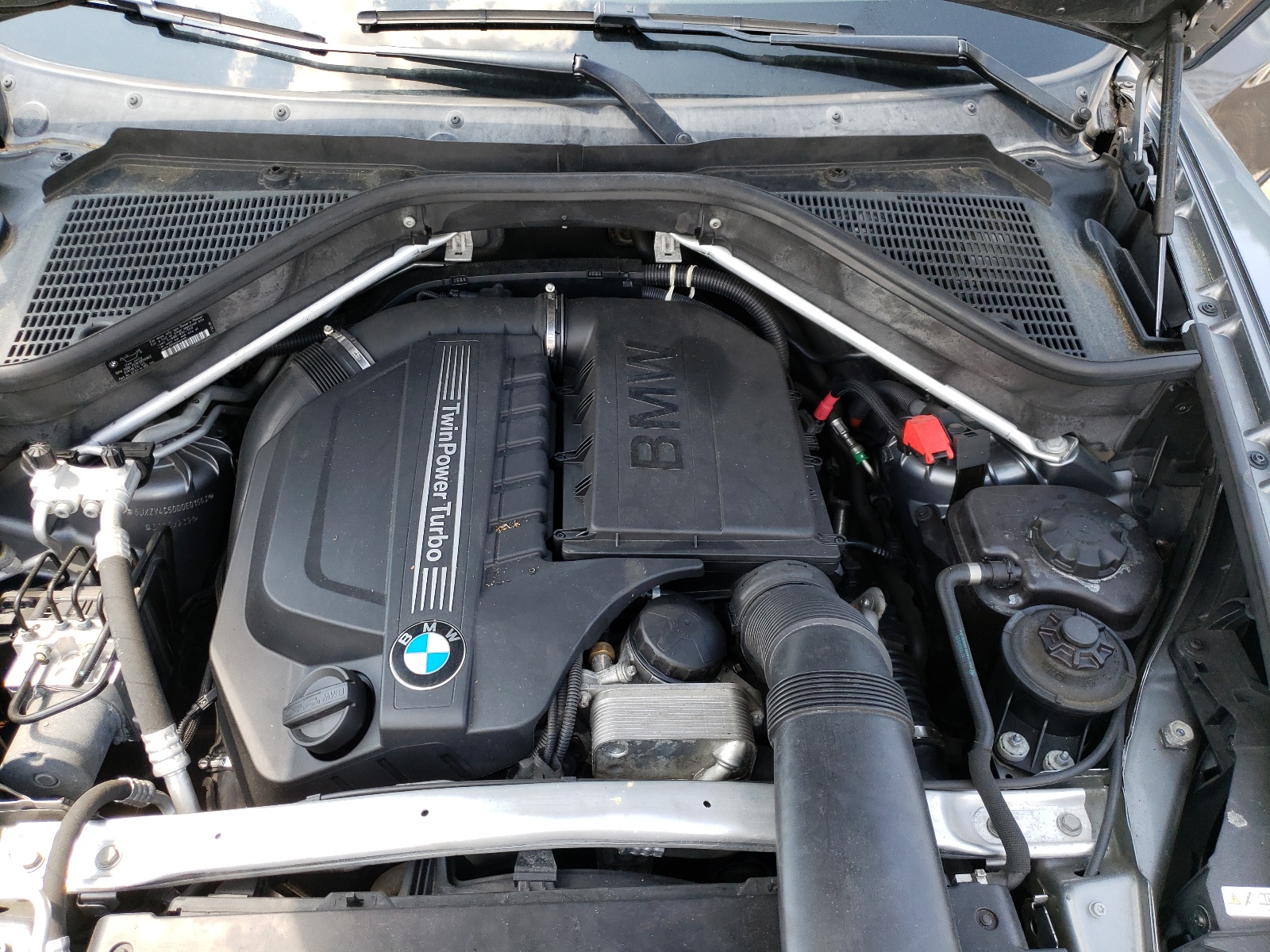 Photo 7 from auction – 2013 BMW X5 XDRIVE3 with VIN 5UXZV4C50D0E01563