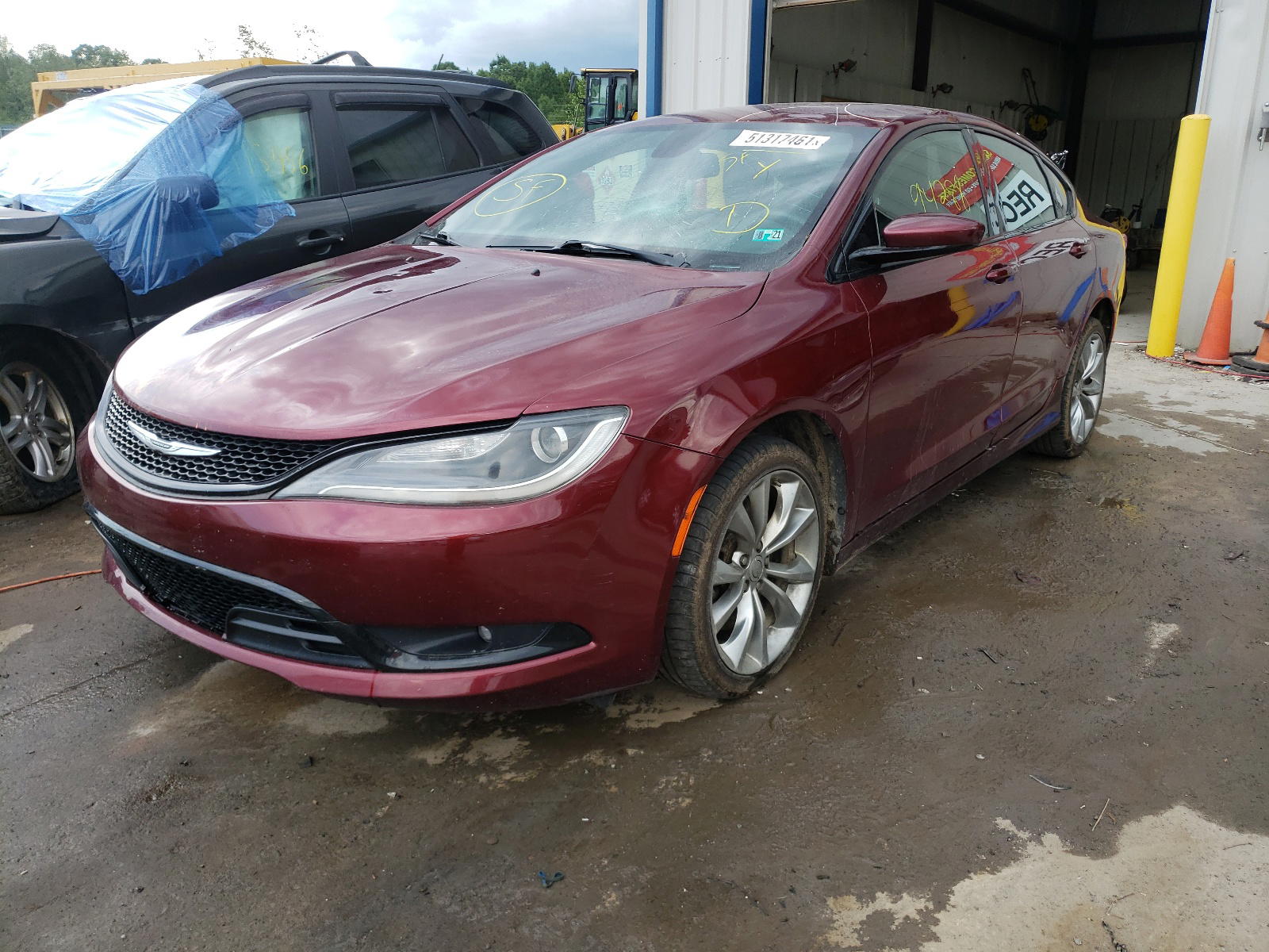 Photo 2 from auction – 2015 CHRYSLER 200 S with VIN 1C3CCCDG1FN627867