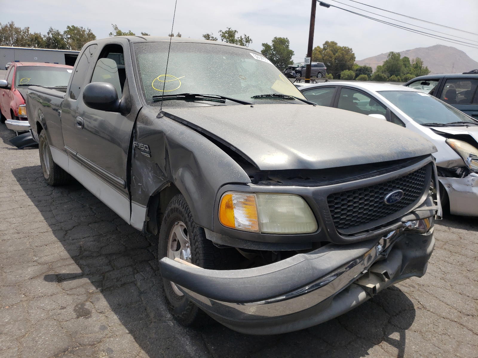 FORD F150 2002 with VIN 1FTRX17W12NA93314 - Photo from auction