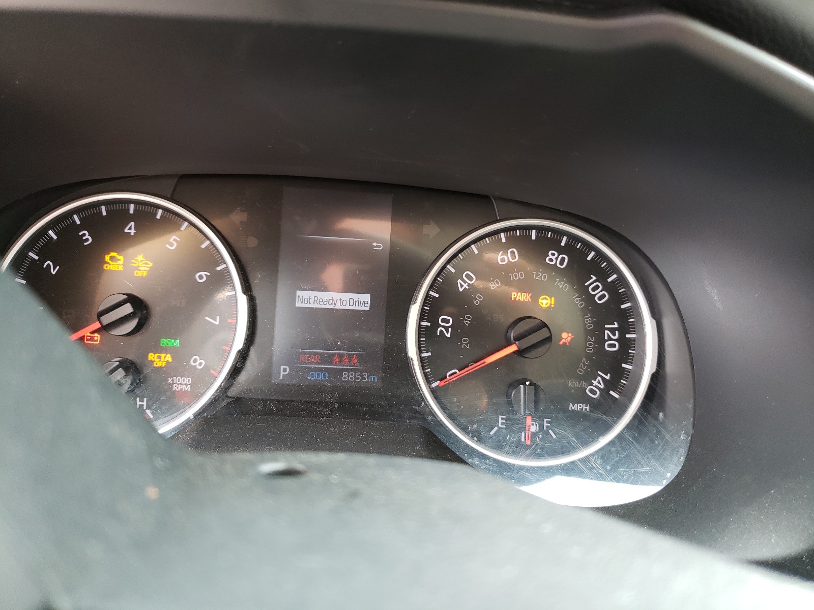 Photo 8 from auction – 2021 TOYOTA RAV4 LE with VIN 2T3G1RFV3MC170133