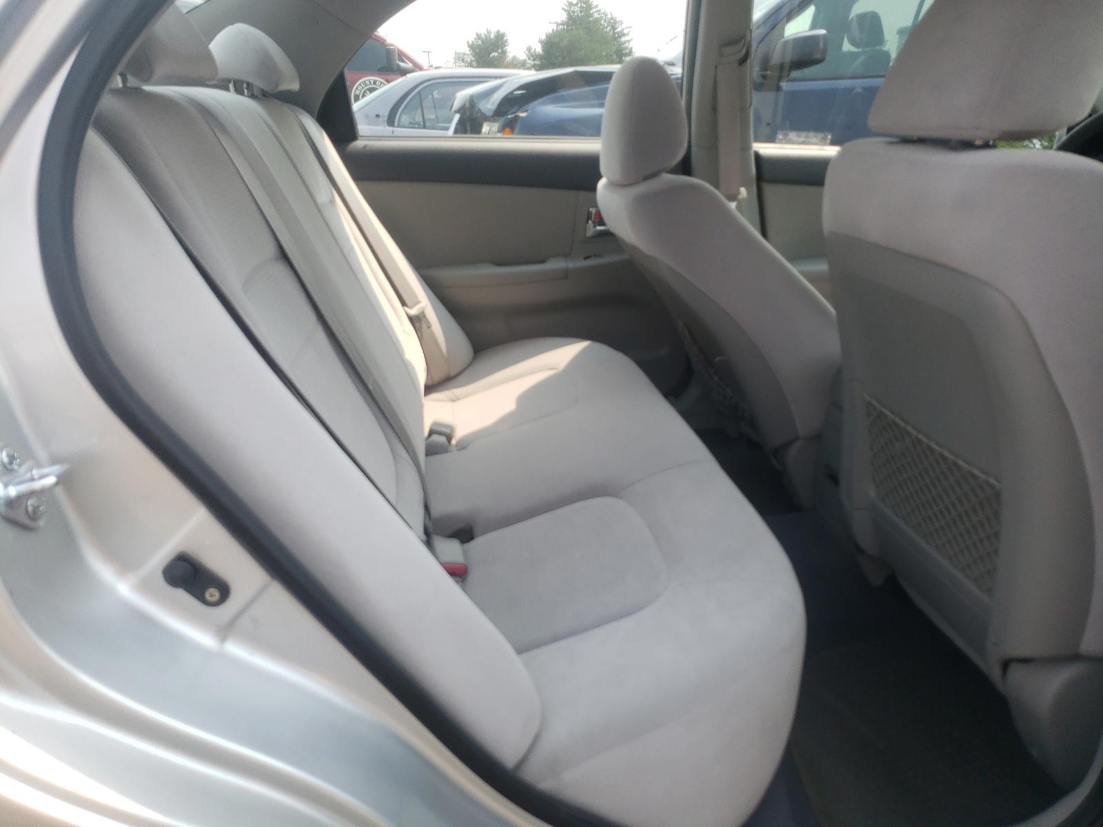 Photo 6 from auction – 2008 KIA SPECTRA EX with VIN KNAFE121385536492