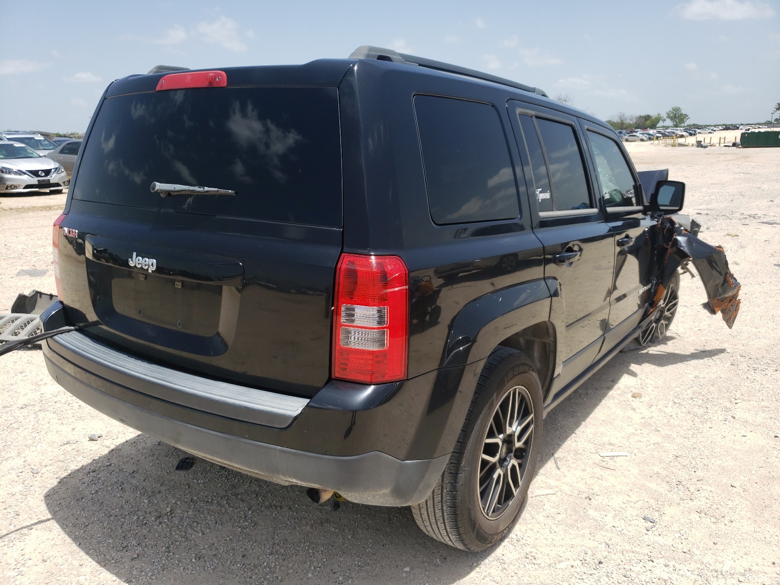 Photo 4 from auction – 2014 JEEP PATRIOT SP with VIN 1C4NJPBA9ED551853