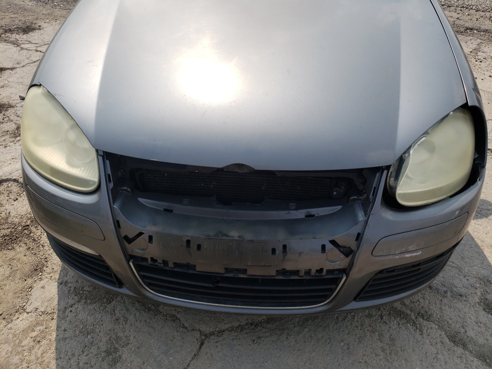 Photo 9 from auction – 2007 VOLKSWAGEN JETTA with VIN 3VWRF71K67M001253