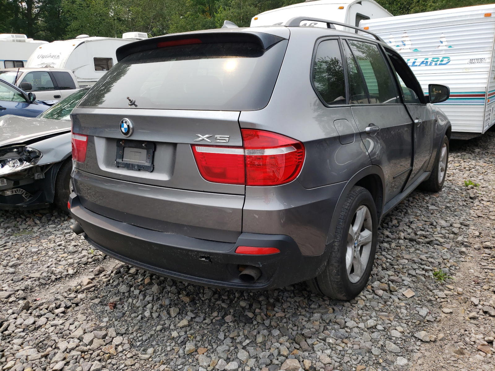 Photo 4 from auction – 2009 BMW X5 with VIN 5UXFE435X9L271815