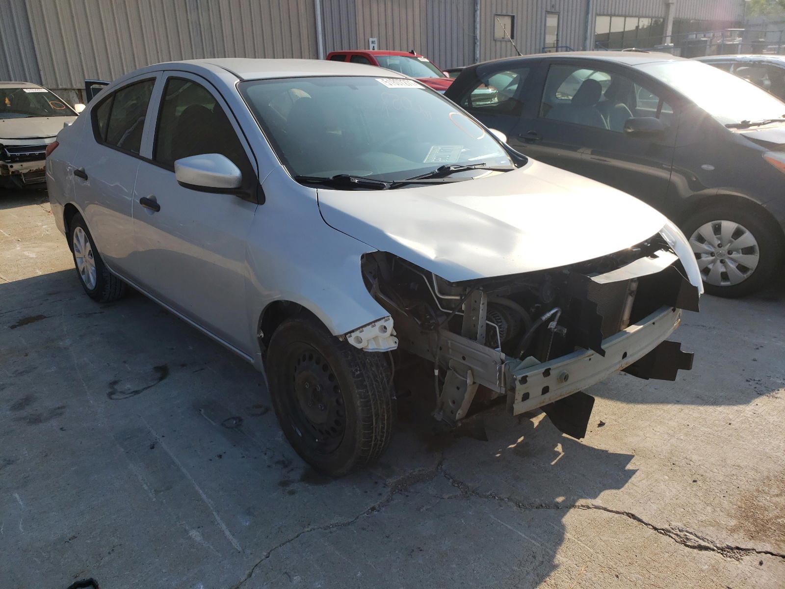 NISSAN VERSA S 2016 with VIN 3N1CN7AP8GL835167 - Photo from auction
