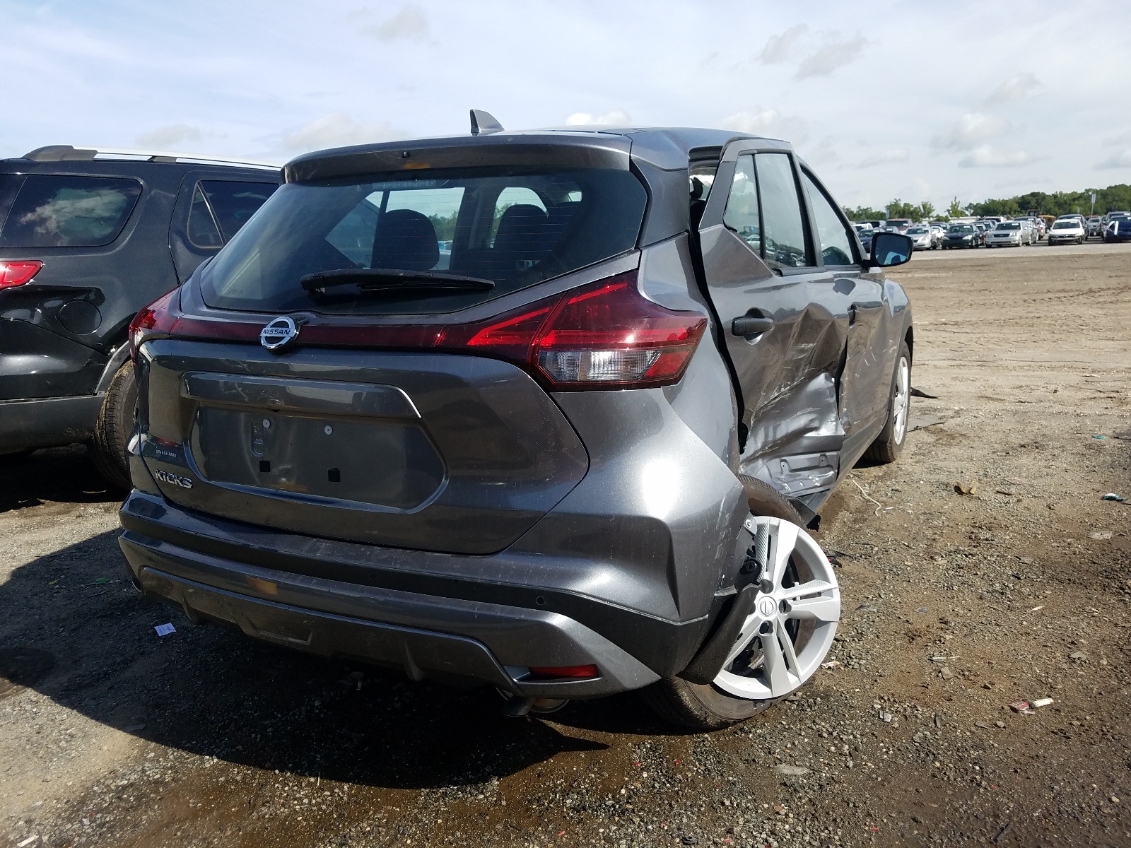 Photo 4 from auction – 2021 NISSAN KICKS S with VIN 3N1CP5BVXML465556